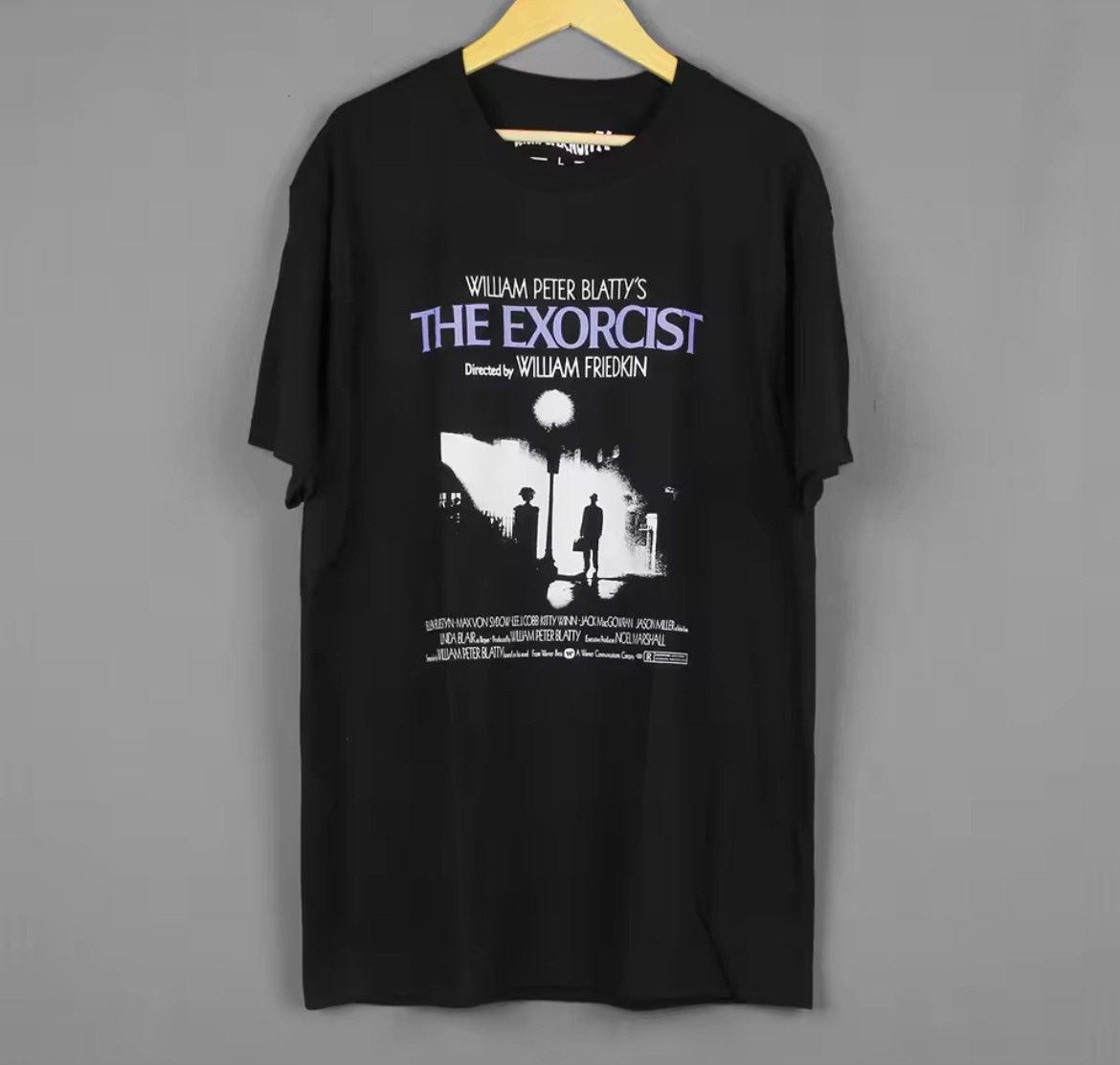 Vintage "The Exorcist" Graphic Printed Tshirt Size US L / EU 52-54 / 3 - 1 Thumbnail