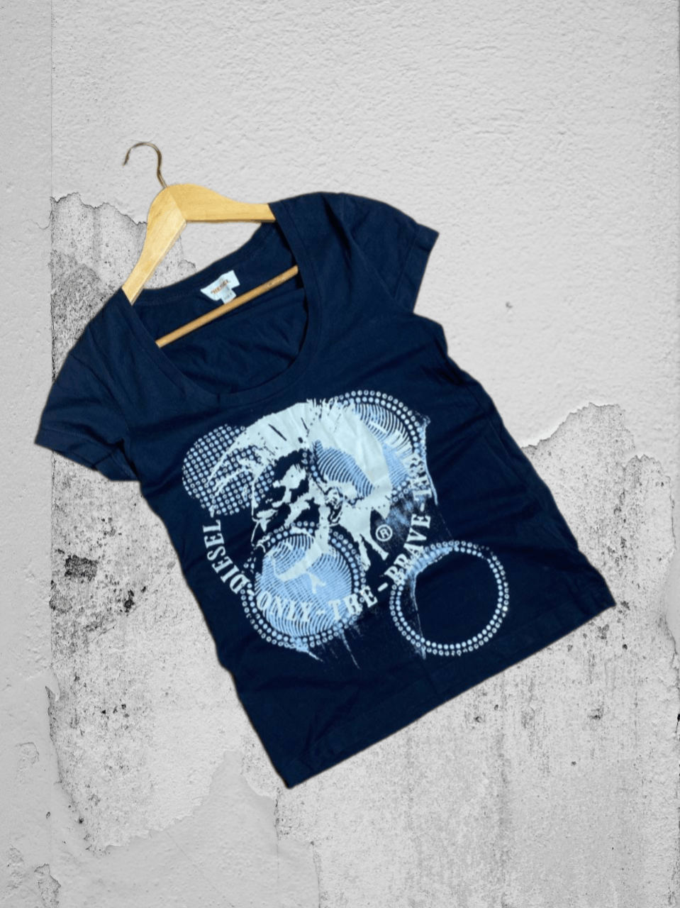 Diesel × Vintage Vintage Y2K Diesel Punch Big Logo T-shirt Size US S / EU 44-46 / 1 - 1 Thumbnail