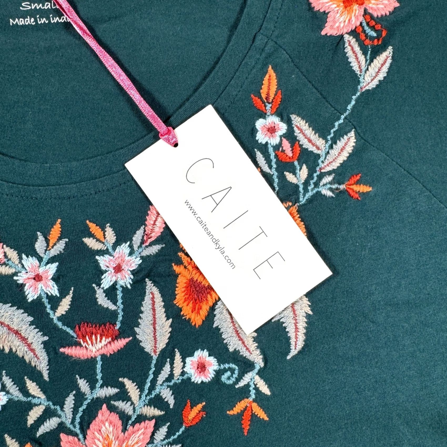 Altea CAITE Aisha Tunic Top Women Small Green Embroidered Floral Round Neck 3/4 Sleeve NWT Size S / US 4 / IT 40 - 4 Thumbnail