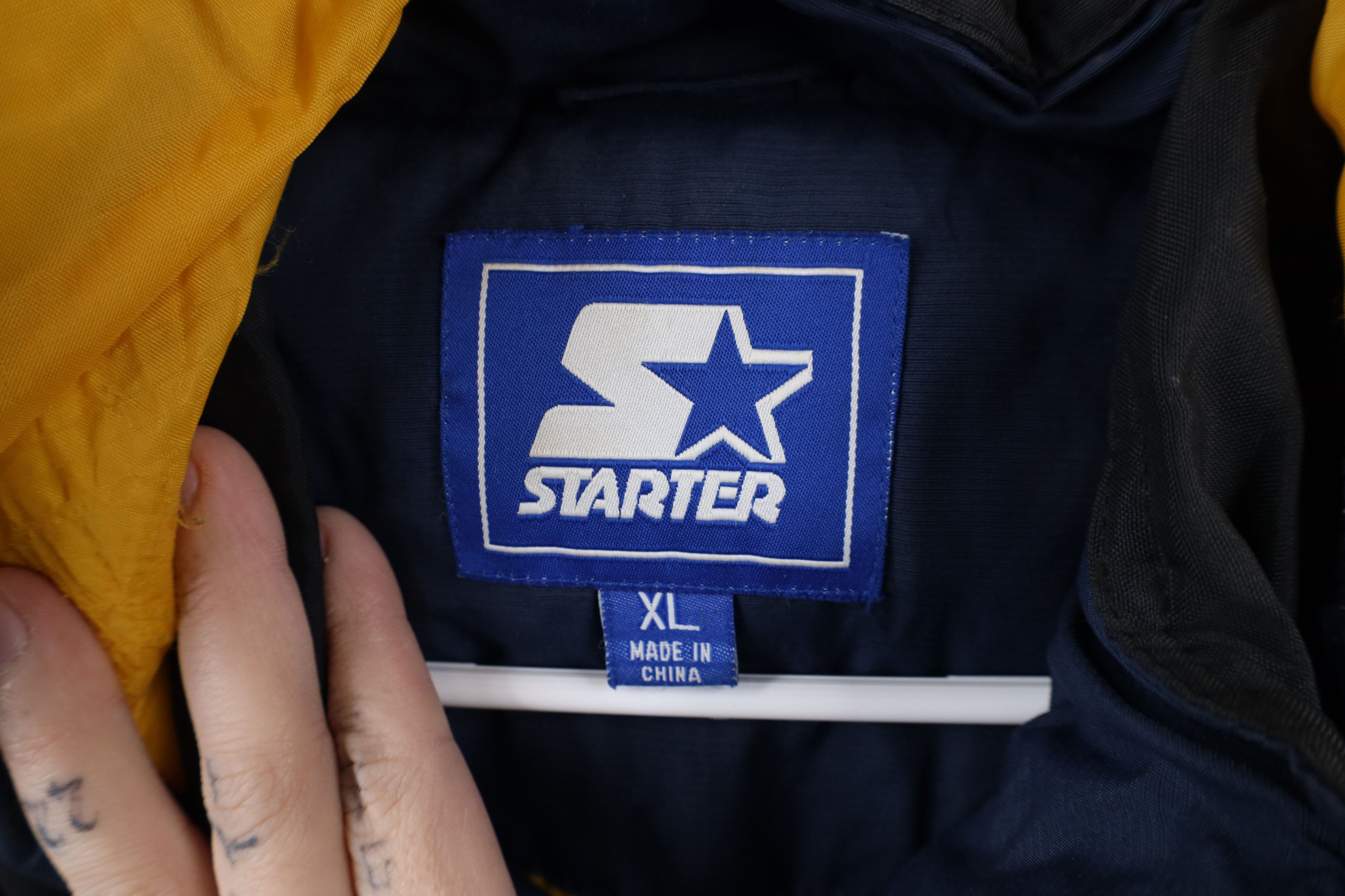 Starter Vintage 90s Starter University of Michigan Puffer Jacket Size US XL / EU 56 / 4 - 10 Thumbnail