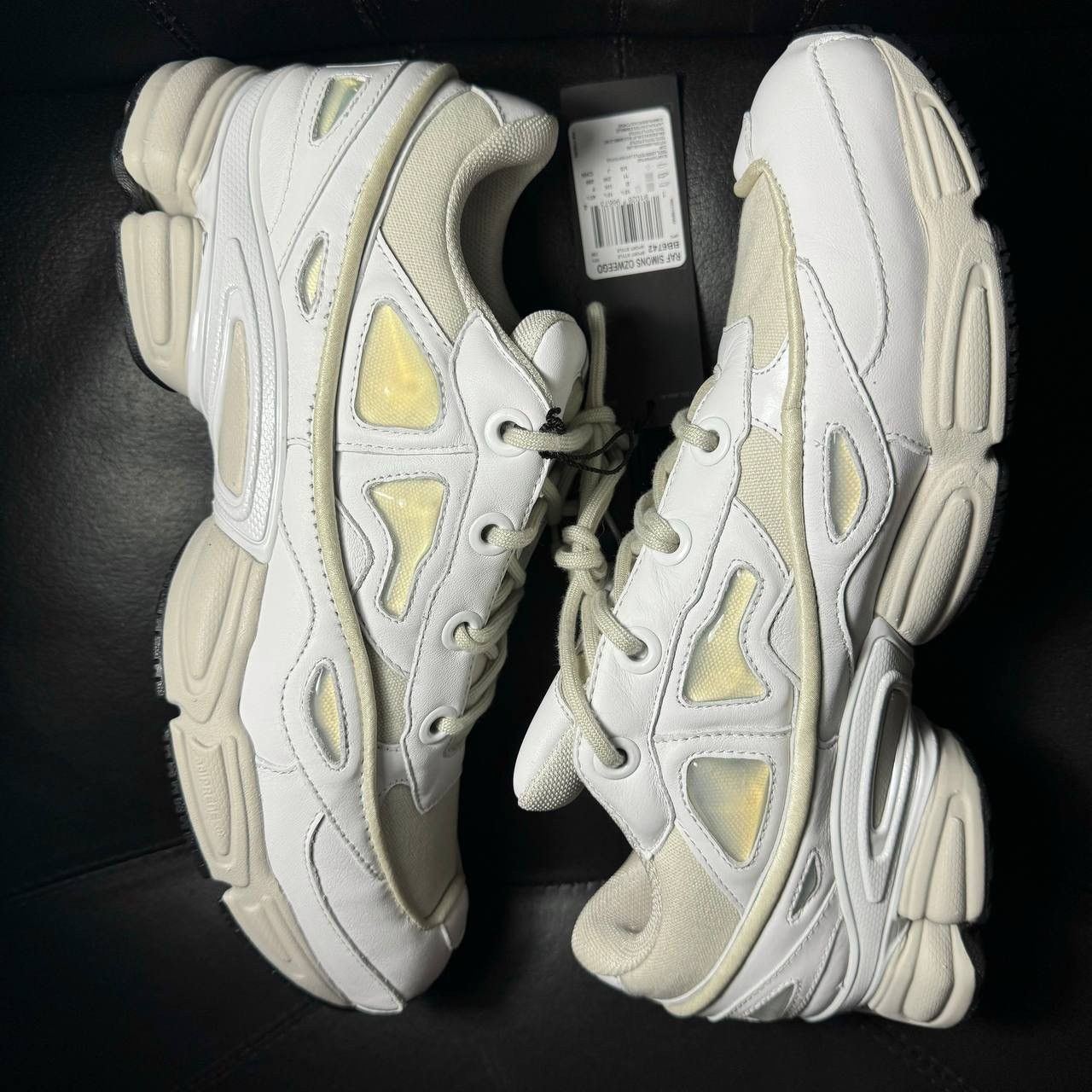 Adidas × Raf Simons 11us Adidas Raf Simons Ozweego Cream White 2017 Size US 11 / EU 44 - 4 Thumbnail