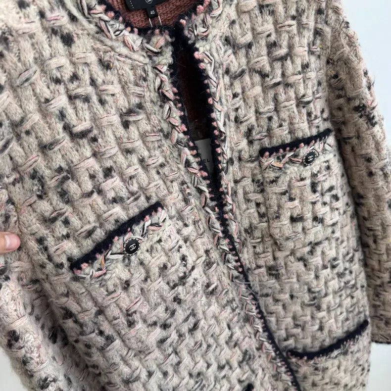 Chanel Chanel Autumn and winter milk tea pink blended cashmere kn Size S / US 4 / IT 40 - 4 Thumbnail