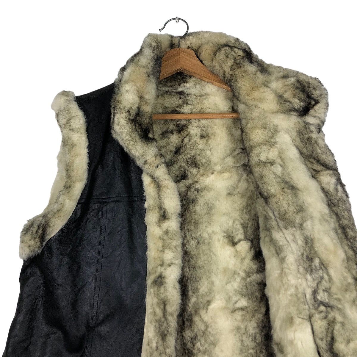 Japanese Brand 🔥Issey Miyake Design Vest Tank Top Mink Fur Lining Size US M / EU 48-50 / 2 - 11 Thumbnail