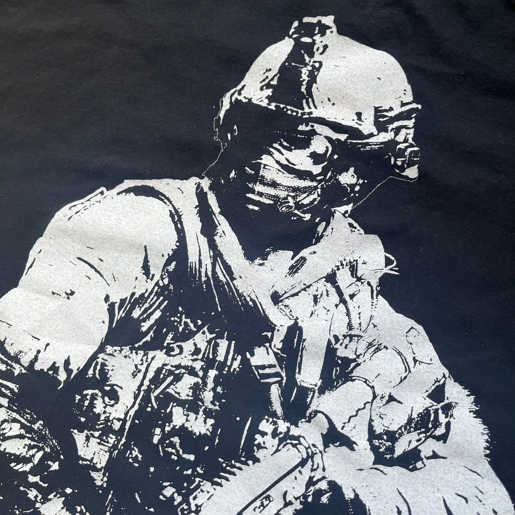 Optic Gaming Call of Duty: Modern Warfare 2 2009 Tee Size US L / EU 52-54 / 3 - 4 Thumbnail