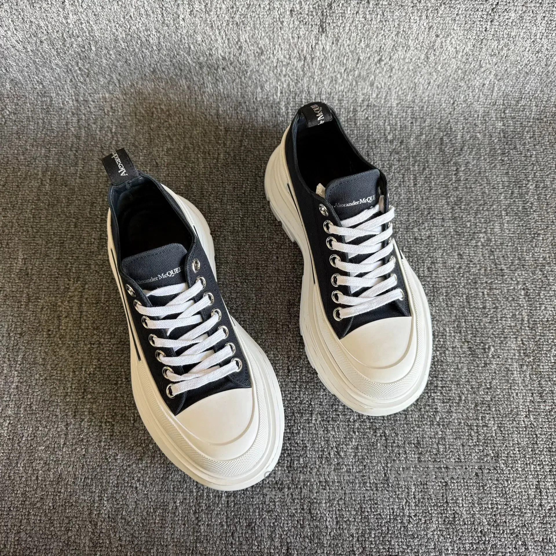 Alexander McQueen Alexander McQueen Platform Canvas Shoes 37. Size US 6 / IT 36 - 6 Thumbnail