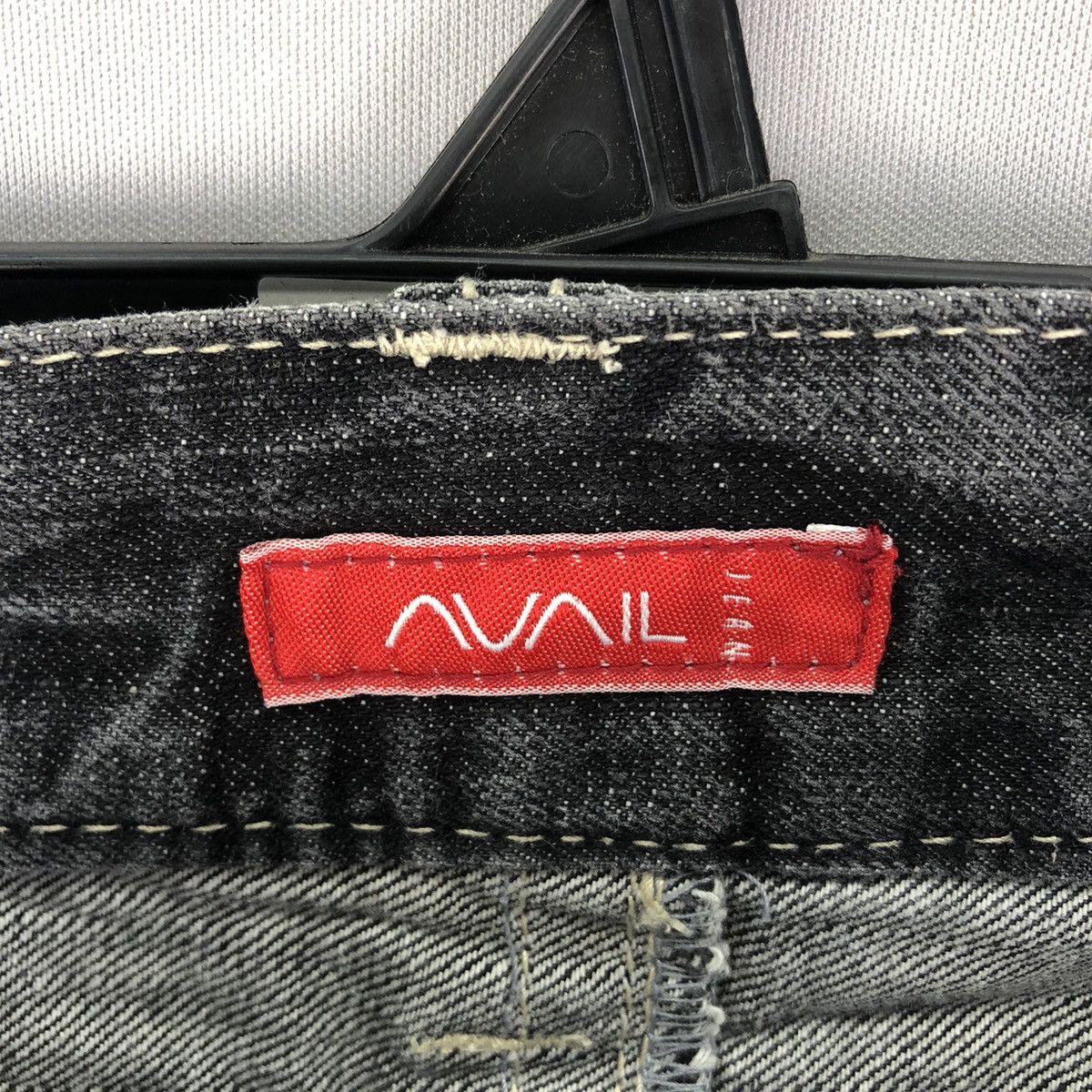 Japanese Brand Vintage 2000s Avail Crinkle Effect Dark Wash Denim -Tapered Size US 31 - 17 Thumbnail