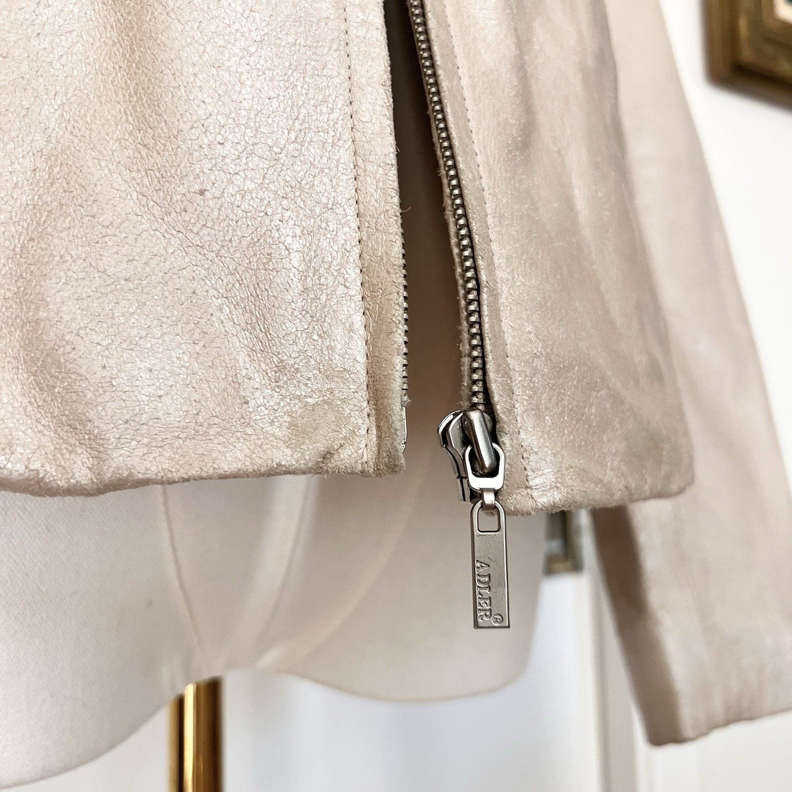 Adler Adler Collection Women (M) Beige Leather Jacket 90s Y2K Size M / US 6-8 / IT 42-44 - 6 Thumbnail