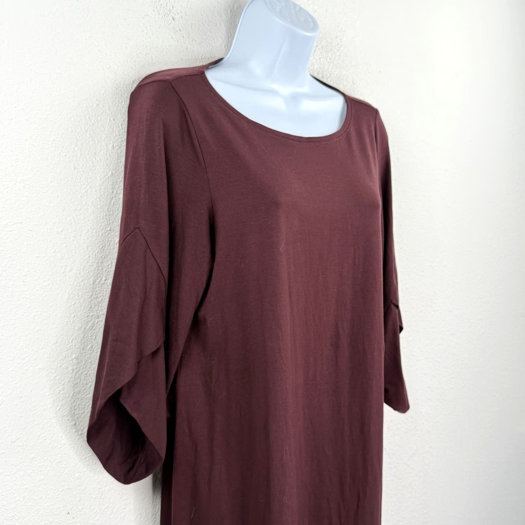 Eileen Fisher VINTAGE Eileen Fisher Tulip-Sleeve Shift Dress Petite Small Wine Boat Neck Stretch Size S / US 4 / IT 40 - 4 Thumbnail