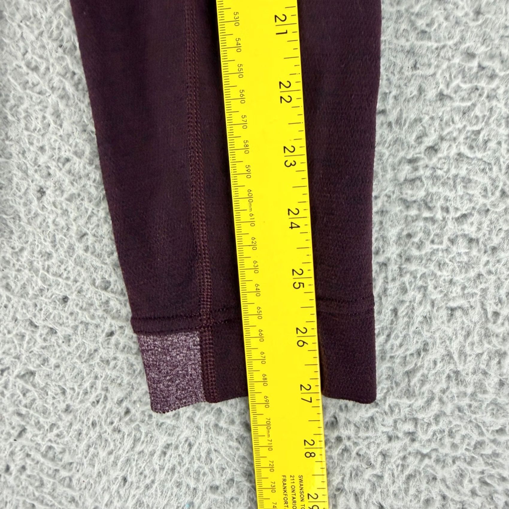 Lululemon Lululemon Sweatshirt Mens Medium Burgundy Zip Pocket Crew Neck Athletic All Seasons Size US M / EU 48-50 / 2 - 7 Thumbnail