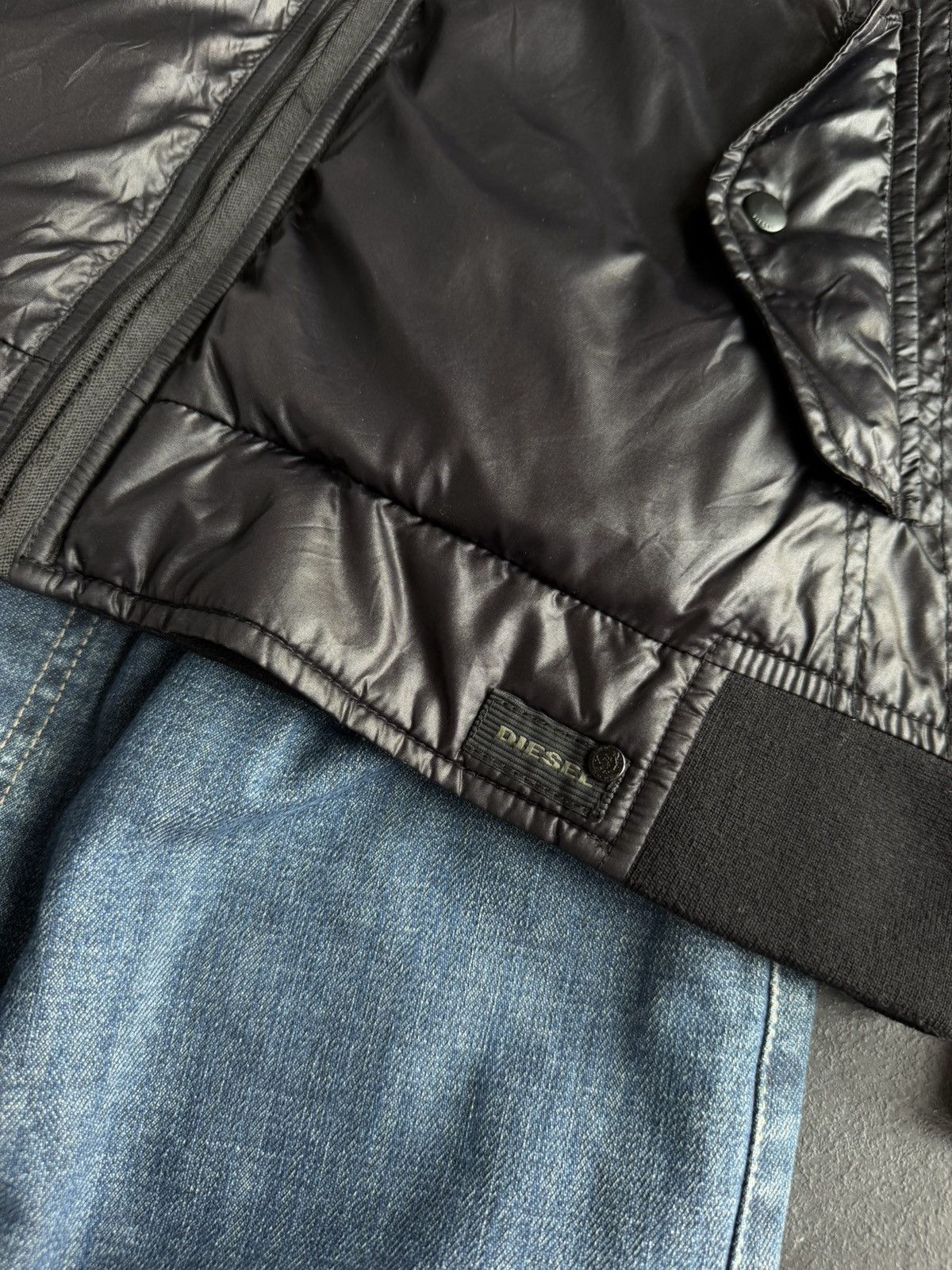Diesel Diesel Black Nylon Bomber Jacket Y2K Vintage Avant Garde Size US L / EU 52-54 / 3 - 3 Thumbnail