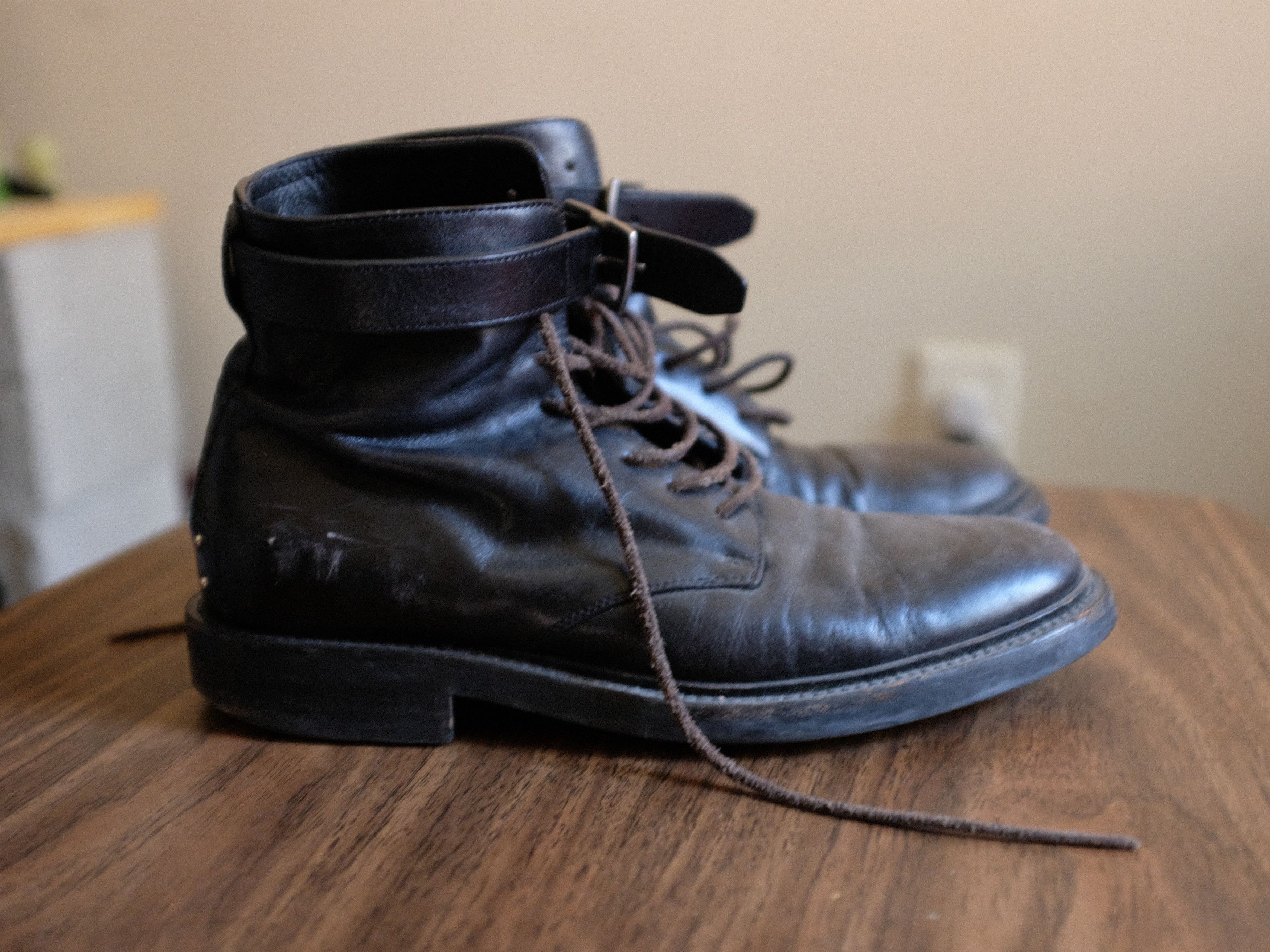 Saint Laurent Paris SAINT LAURENT Size 8 Black Leather Ankle Strap Boots Size US 8 / EU 41 - 5 Thumbnail