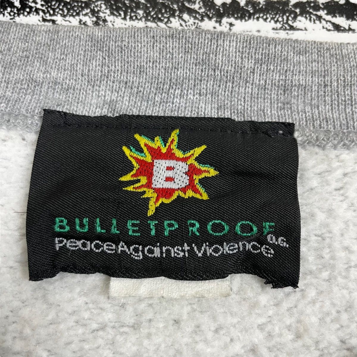 Vintage Vintage 90s Bullet Peoof Peace Against Violence Sweatshirt Size US M / EU 48-50 / 2 - 8 Thumbnail