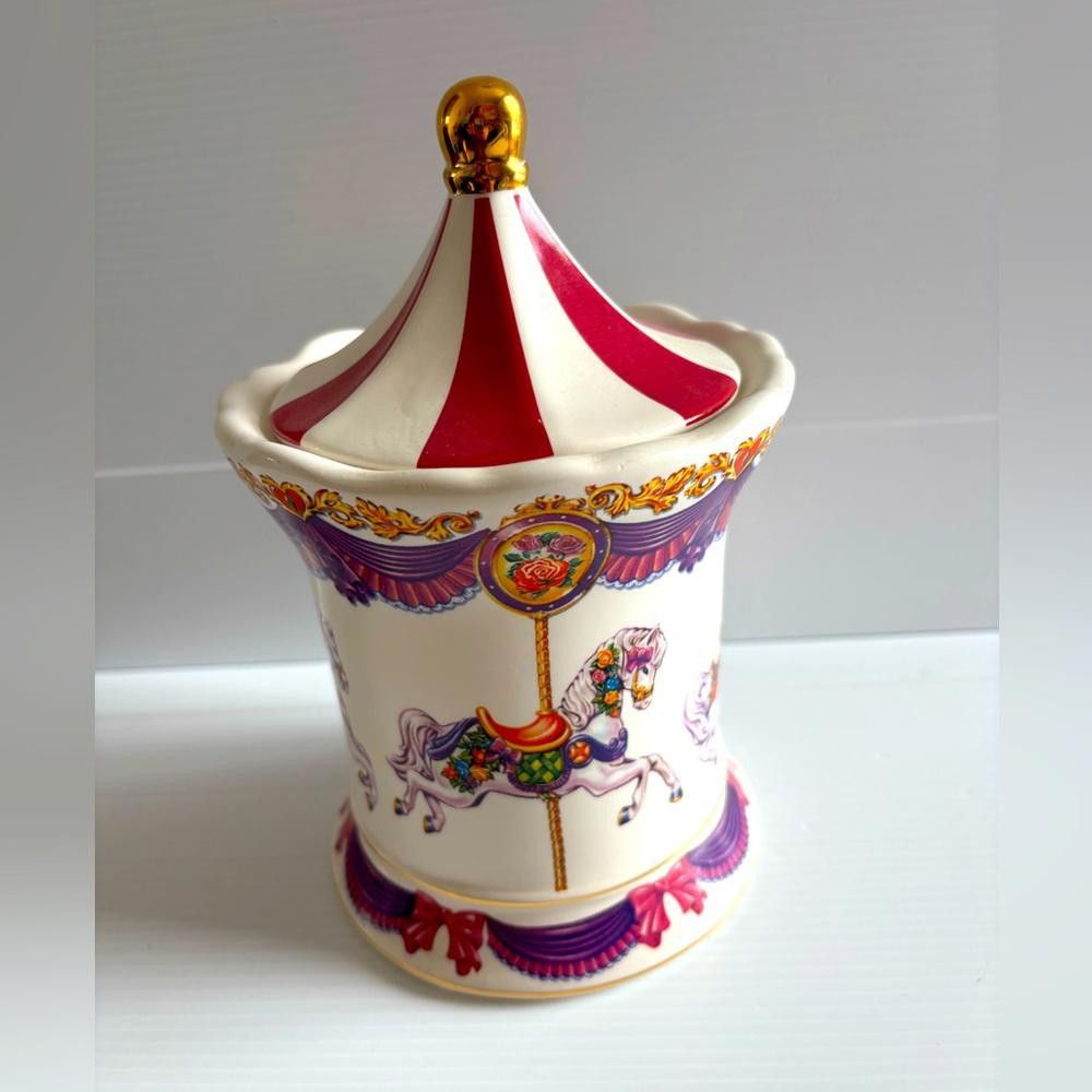 Designer Teleflora Gift Carousel Music Box Jar Size ONE SIZE - 1 Thumbnail