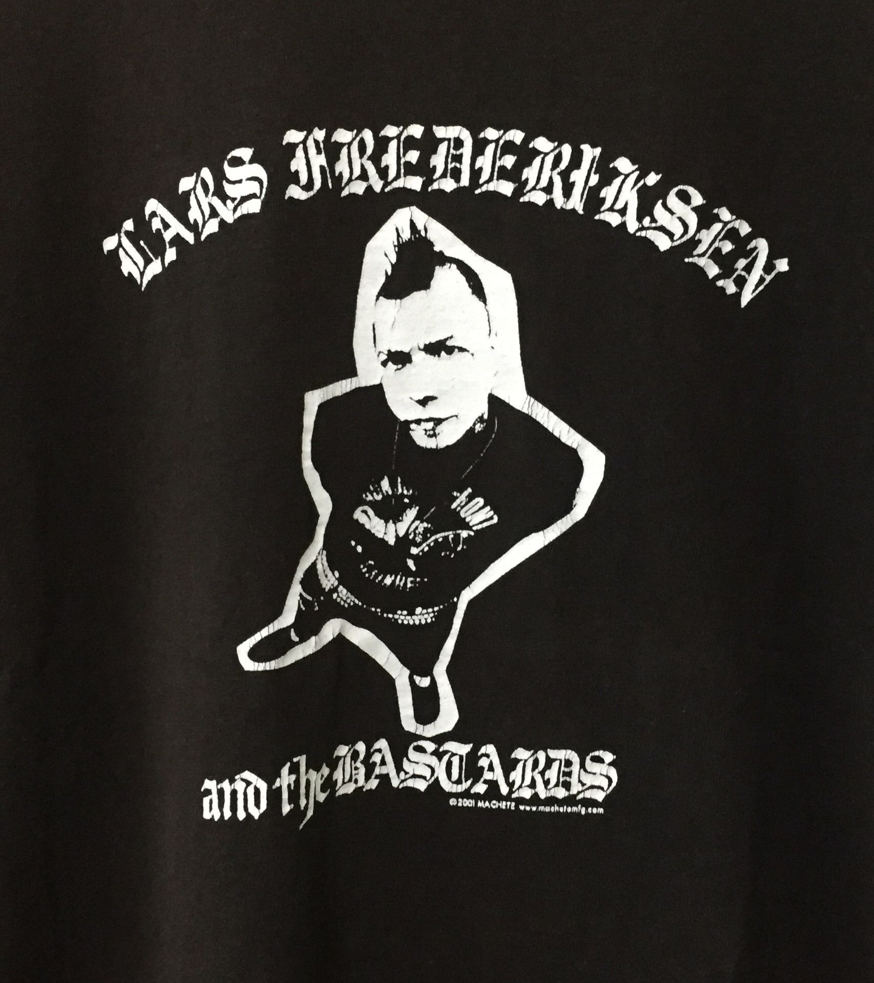 Band Tees VINTAGE 00s LARS FREDERIKSEN AND THE BASTARDS PUNK TSHIRT Size US M / EU 48-50 / 2 - 6 Thumbnail