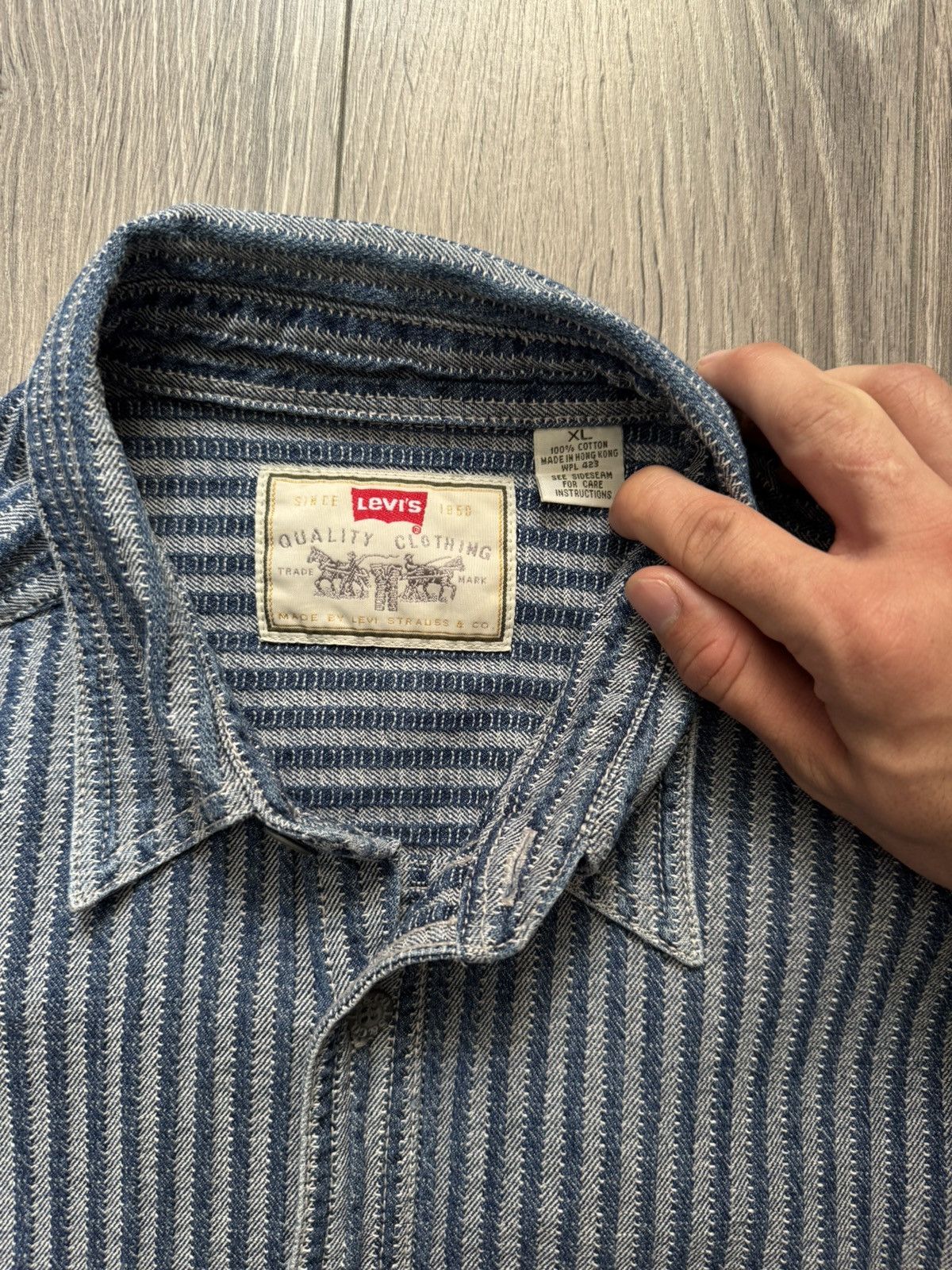 Levi's Levi’s Jeans Vintage Western stripped button-up shirt Size US XL / EU 56 / 4 - 5 Thumbnail