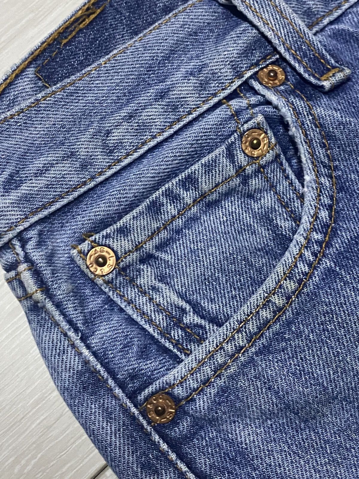 Levi's Vintage Levis 501 90s ButtonFly Grunge Distressed Jeans Size US 29 - 12 Thumbnail