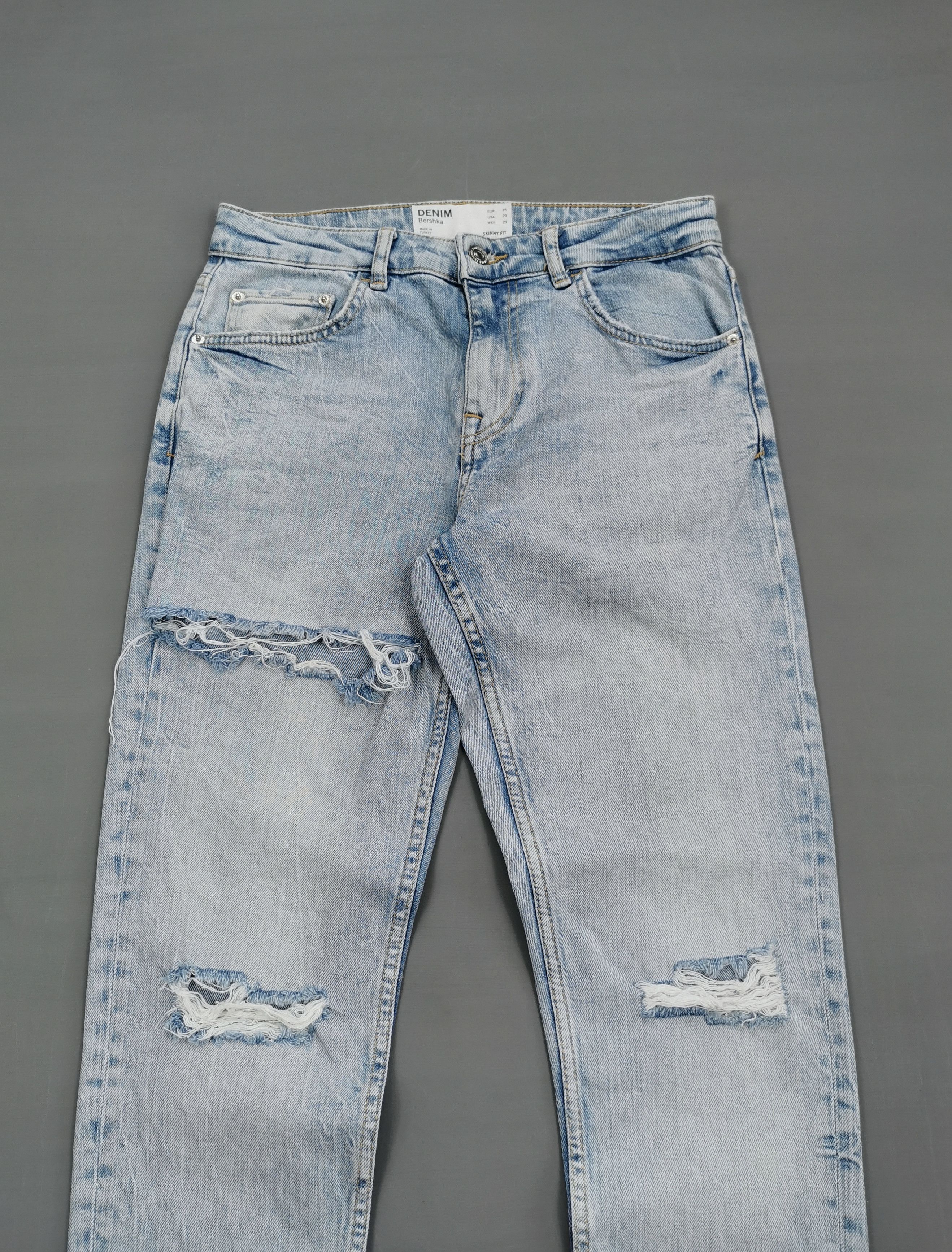 Bershka Bershka Ripped Skinny Fit Stretchable Jeans Size US 29 - 1 Thumbnail