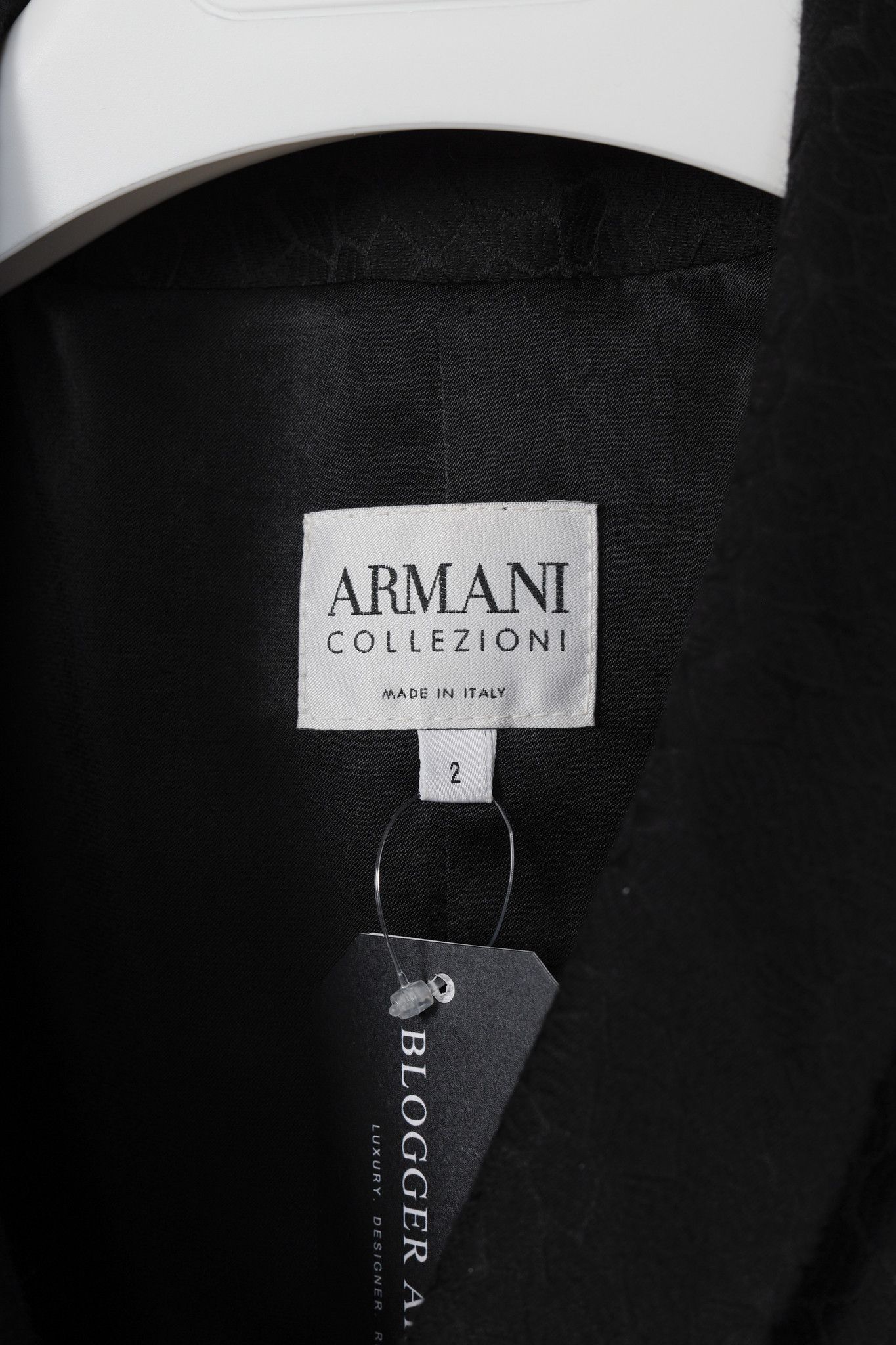 Armani Collezioni Armani Collezioni Textured Tuxedo Bow Jacket Size XS / US 0-2 / IT 36-38 - 4 Thumbnail