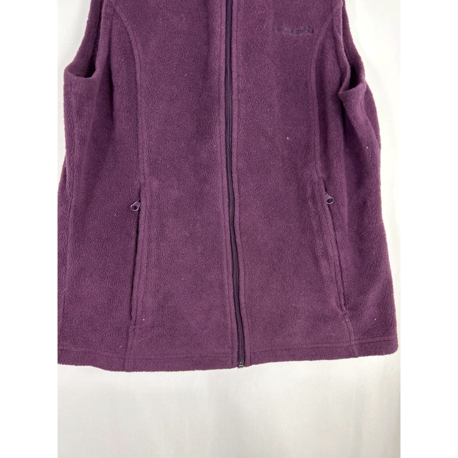 Vintage Columbia Vest Women S Sleeveless Full Zip Fleece Purple Burgundy Subtle 21” Chest 25” Length Size S / US 4 / IT 40 - 4 Thumbnail
