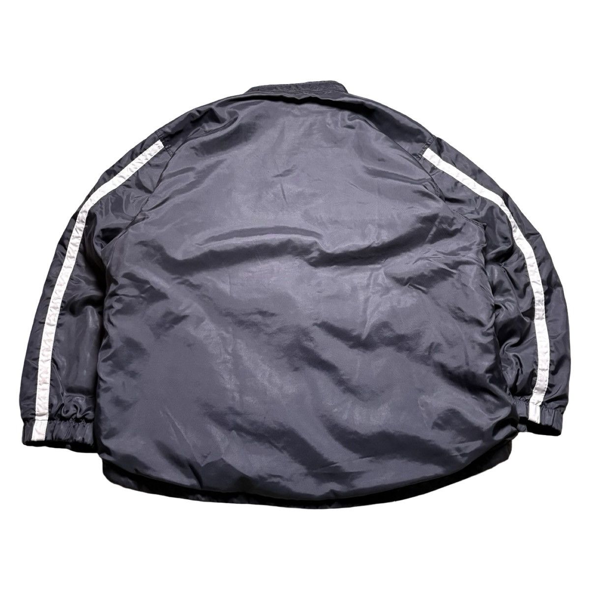 Nike Vintage Y2K Nike Black Windbreaker Jacket Distressed XL Size US XL / EU 56 / 4 - 7 Thumbnail