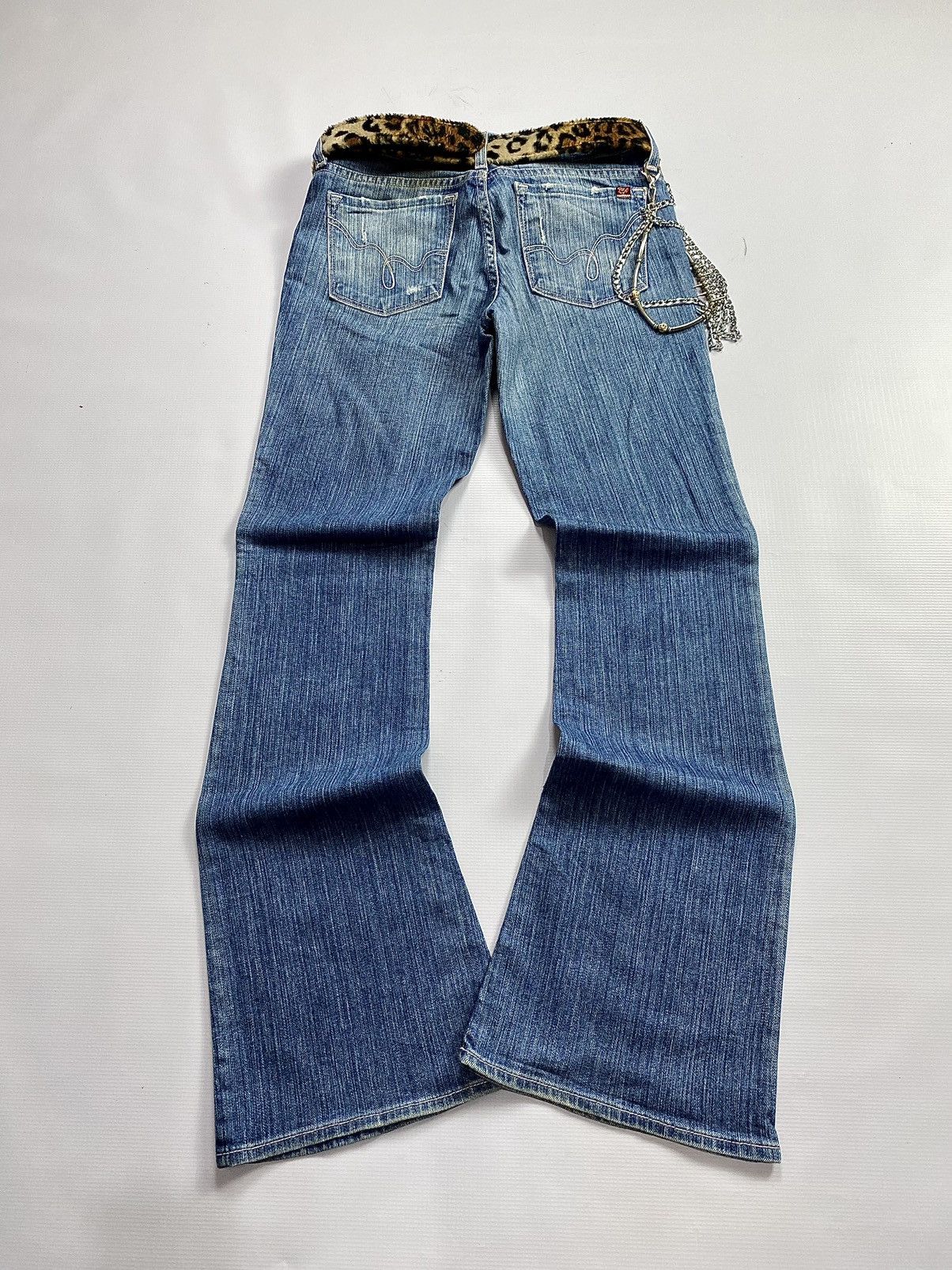 If Six Was Nine × Japanese Brand × Le Grande Bleu (L.G.B.) 2000s Blue 2 Flared Washed Jean Pant Size US 30 / EU 46 - 2 Thumbnail