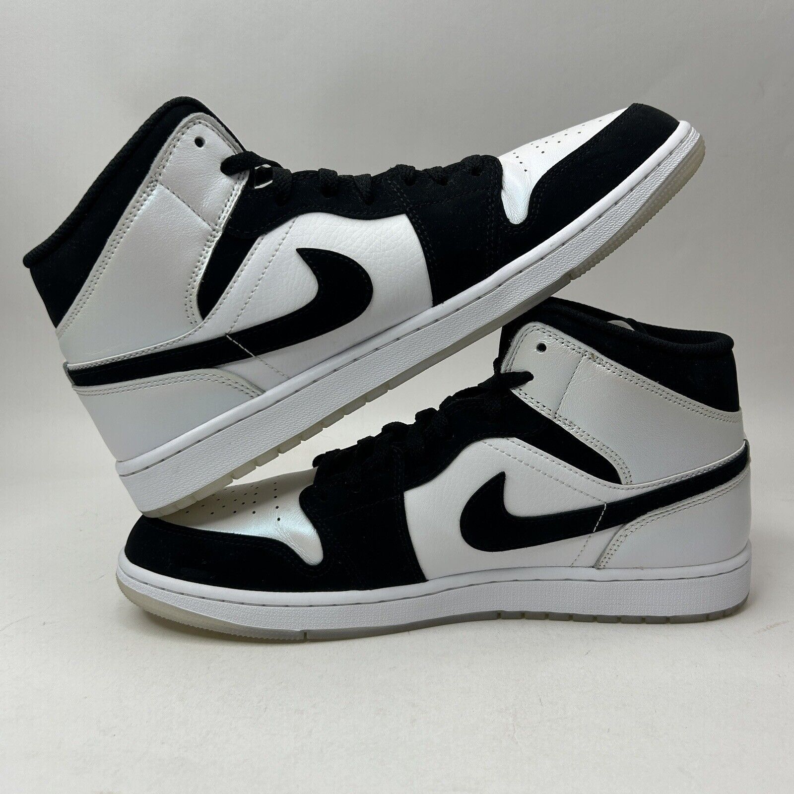 Jordan Brand Nike Shoes Air Jordan 1 Mid SE “Diamond Shorts” 2023 Size US 13 / EU 46 - 3 Thumbnail