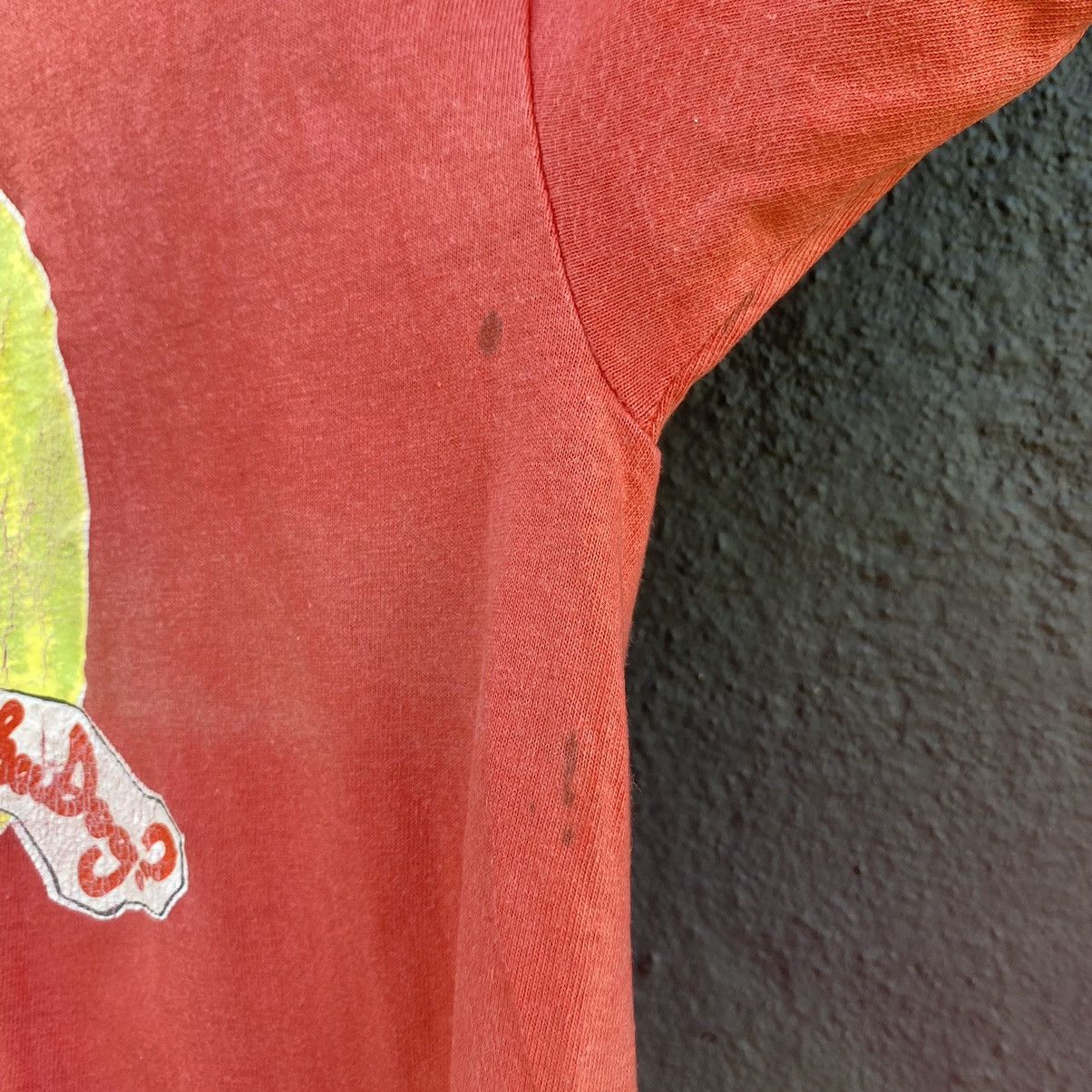 Japanese Brand Thrashed Faded Vintage Kishidenne Wrerutogood ERD TEE Size US S / EU 44-46 / 1 - 7 Thumbnail