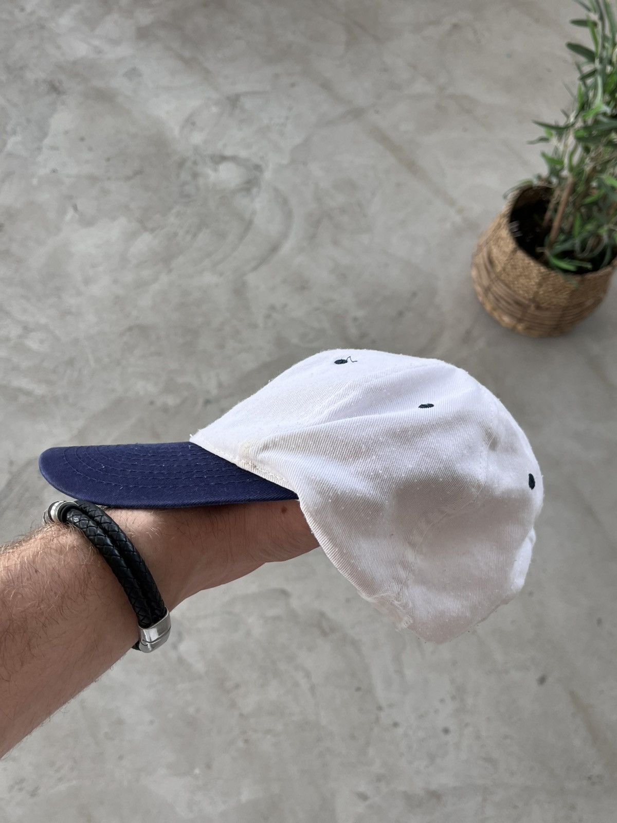 Nike Vintage Nike Cap White Large Logo Rare Y2K Classic sk8 Size ONE SIZE - 4 Thumbnail
