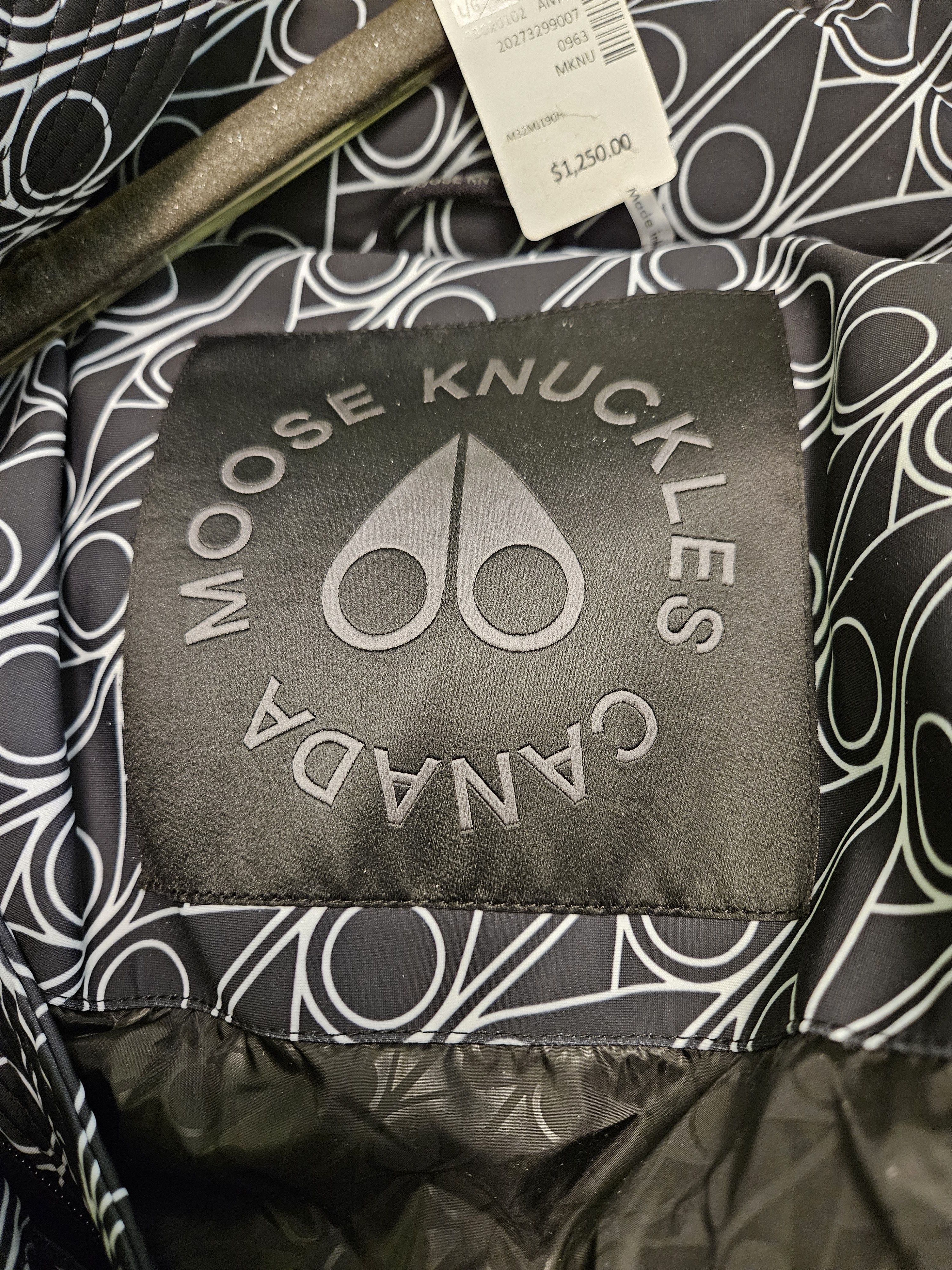 Moose Knuckles Strivers Row Down Jacket with Monogram Print Size US L / EU 52-54 / 3 - 5 Thumbnail