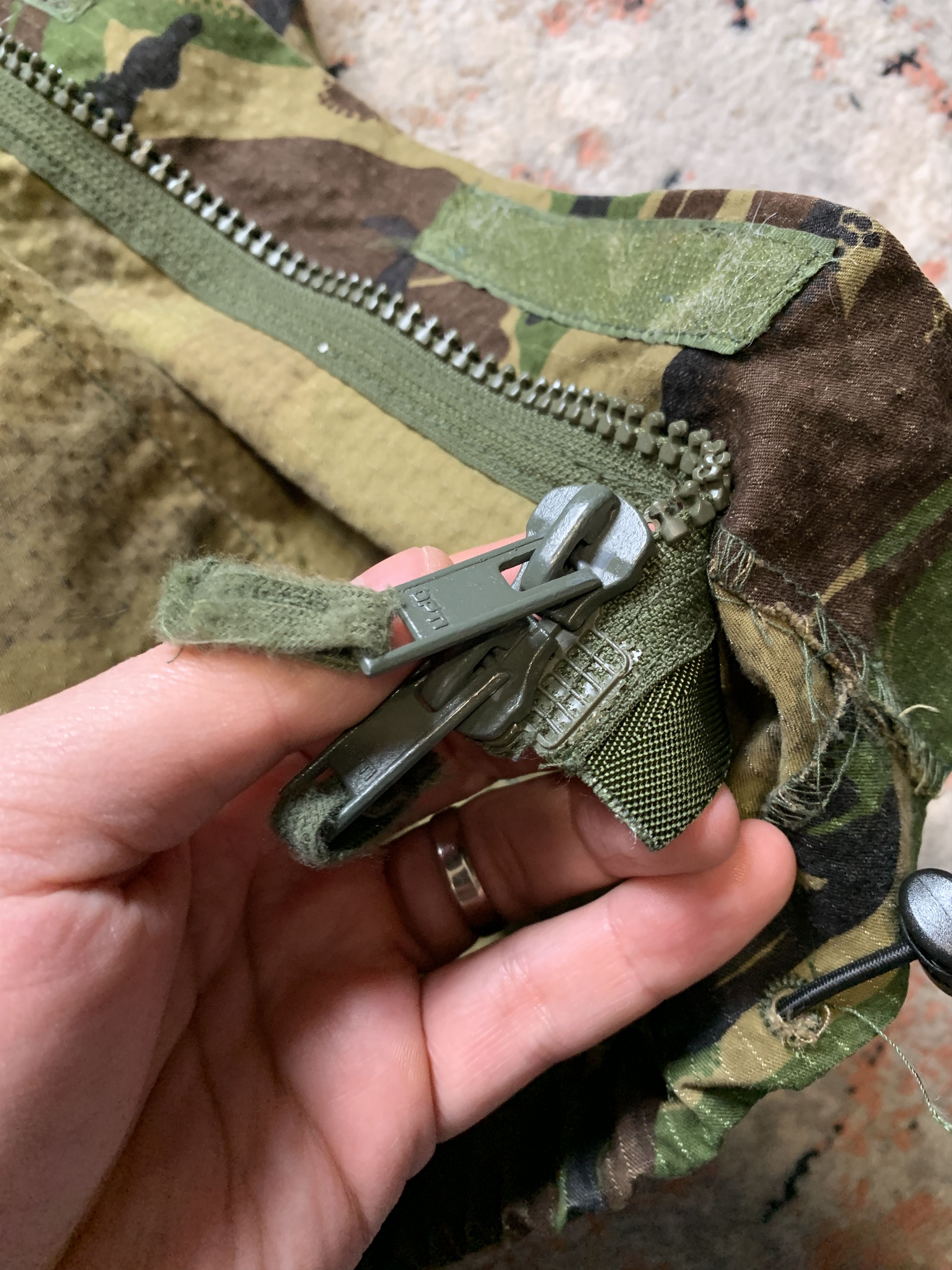 Other Vintage Military Jacket DPM Field Size US XL / EU 56 / 4 - 9 Thumbnail