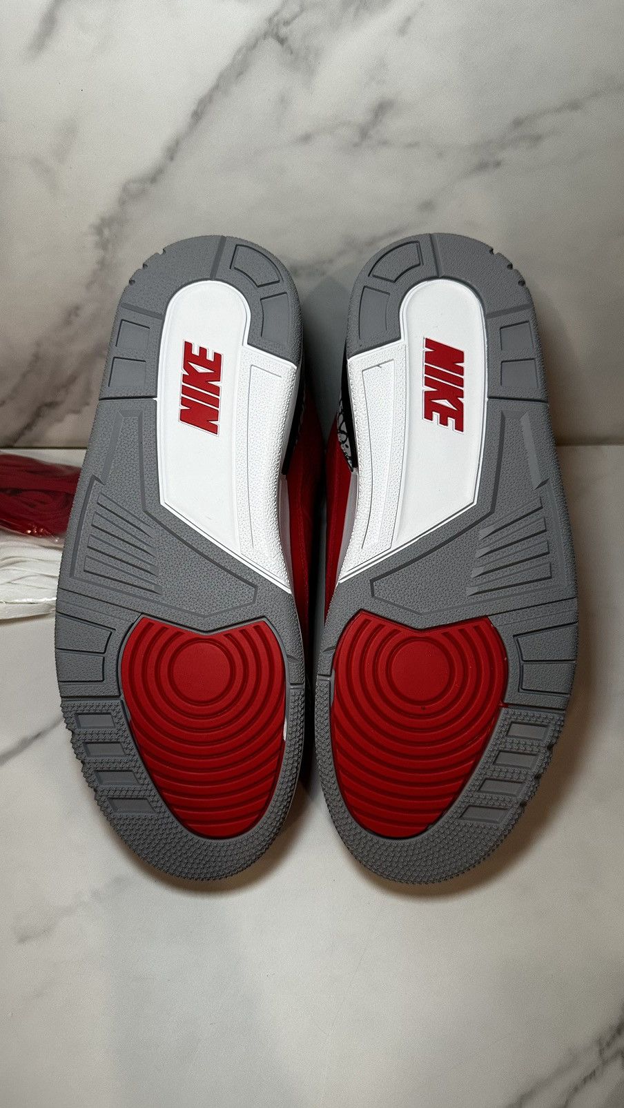 Jordan Brand × Nike Air Jordan 3 Retro Size US 9 / EU 42 - 10 Thumbnail