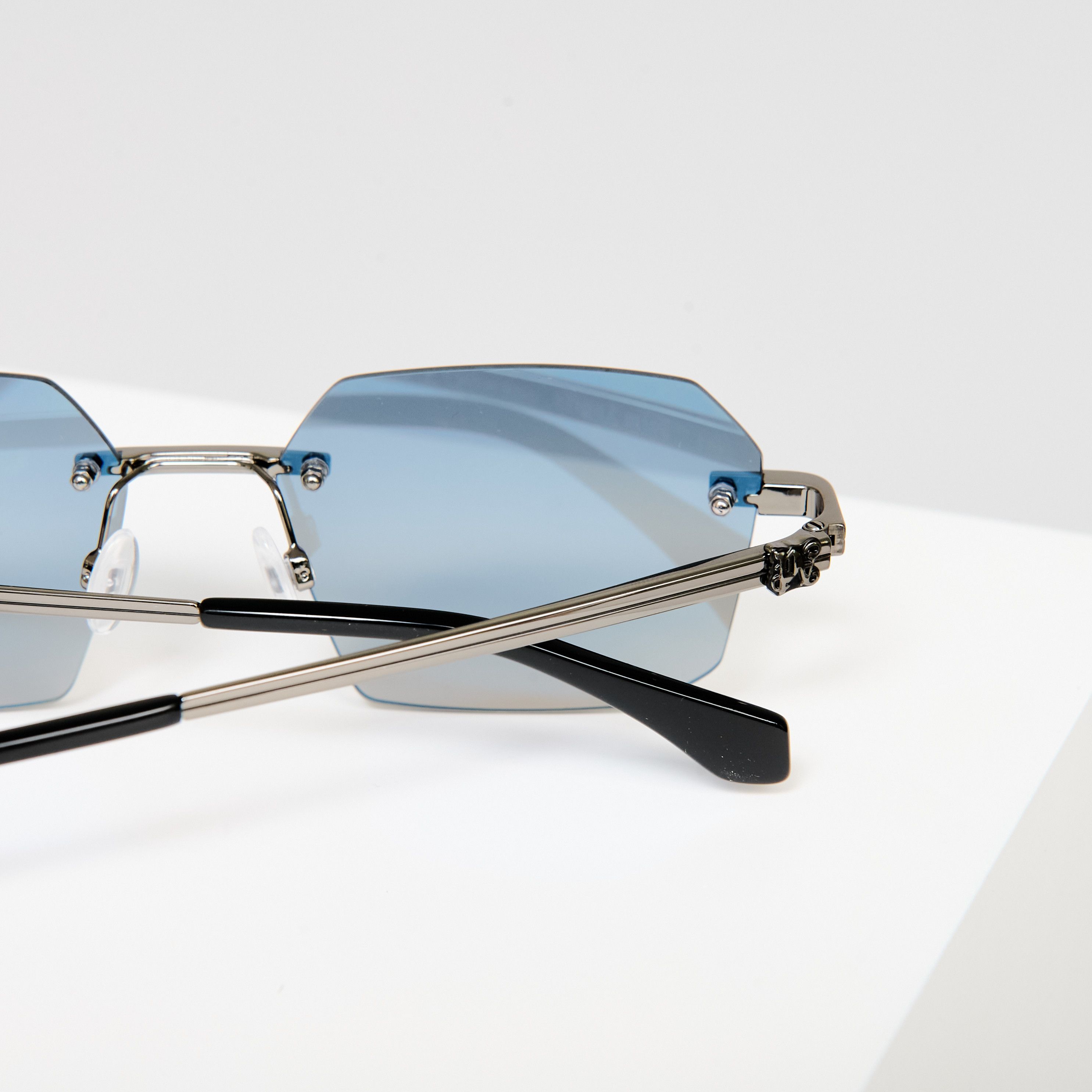 Palm Angels PALM ANGELS PERI10G 1007 Sunglasses Size ONE SIZE - 10 Thumbnail