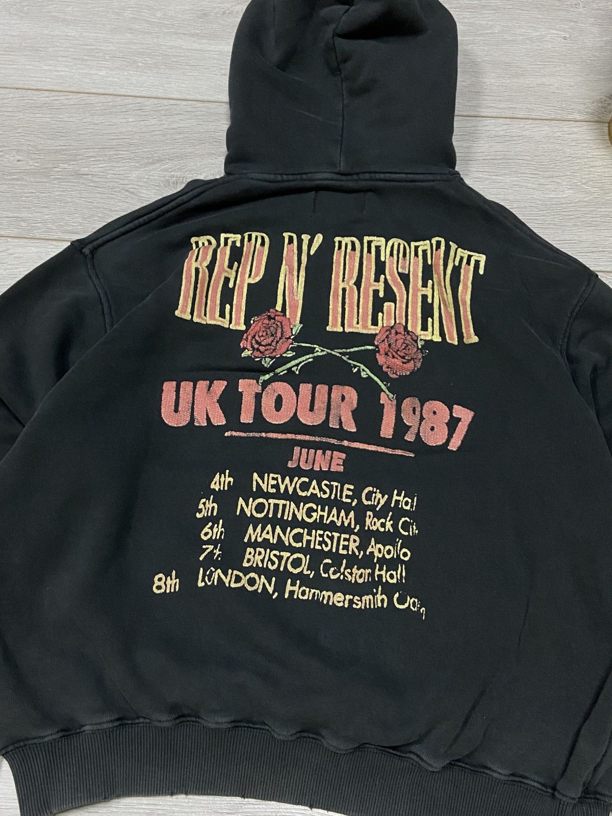 Represent Clo. Represent RARE Rep N’ Resent Hoodie Guns n Roses style Size US S / EU 44-46 / 1 - 12 Thumbnail