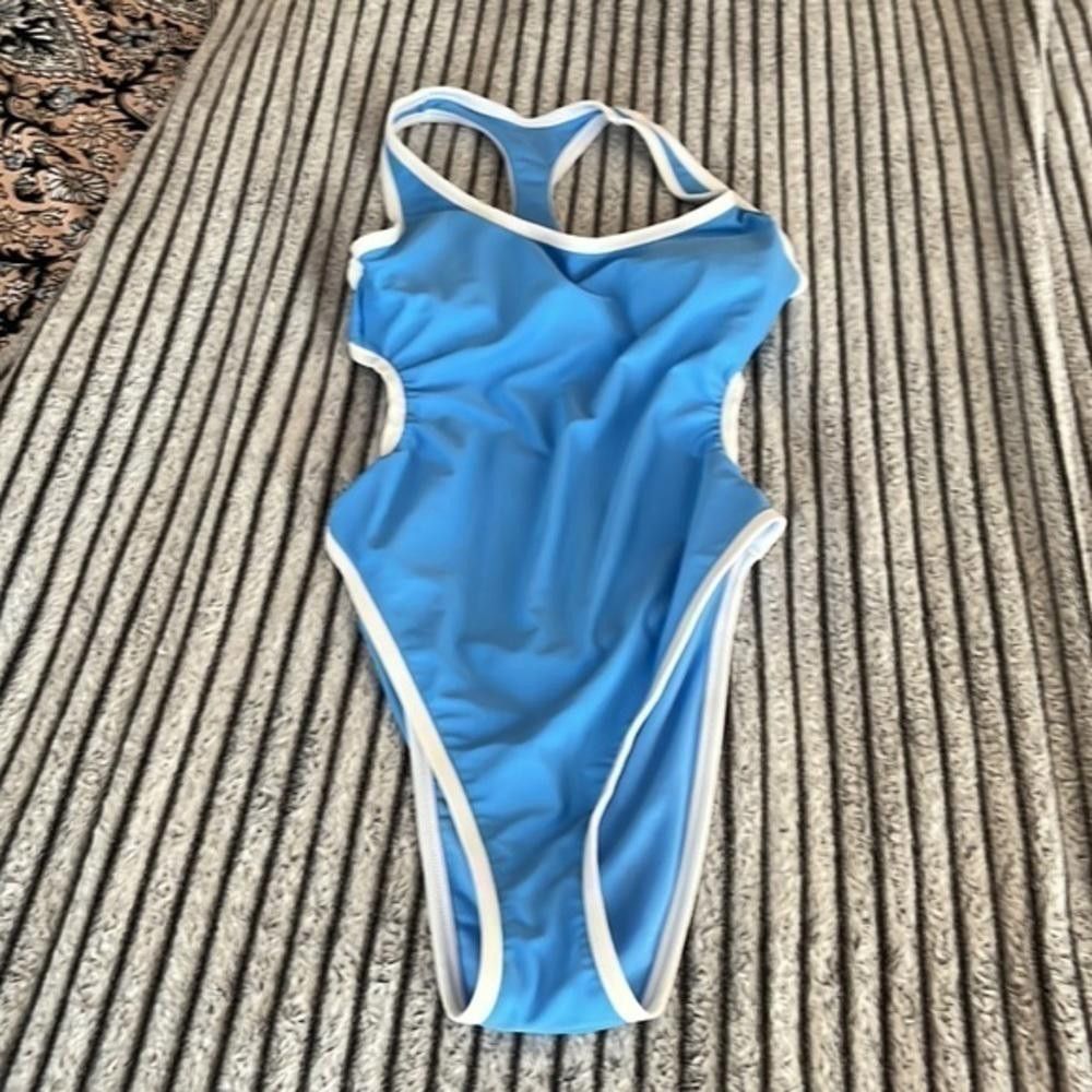 Designer Women’s racer back one piece swimsuit Size ONE SIZE - 6 Thumbnail