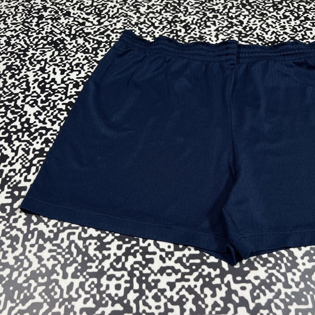 Nike Vintage 90s Nike Swoosh Logo Retro Sport Style Shorts Size US 38 / EU 54 - 6 Thumbnail