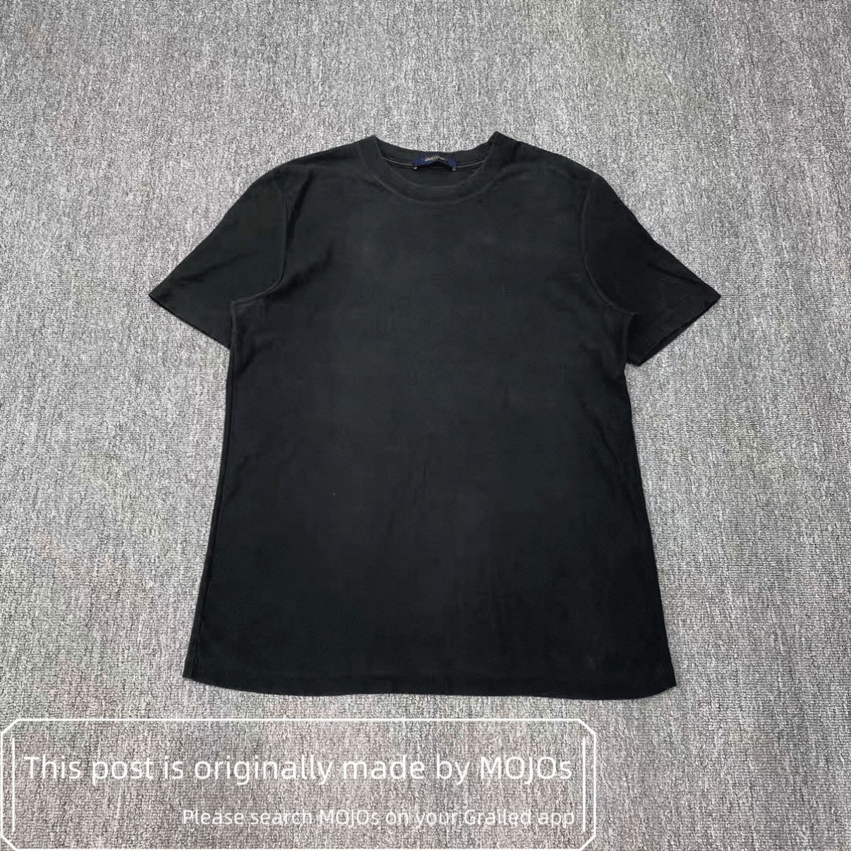 Louis Vuitton Louis Vuitton Space LV Logo Tee mojos14051029 Size US L / EU 52-54 / 3 - 2 Thumbnail