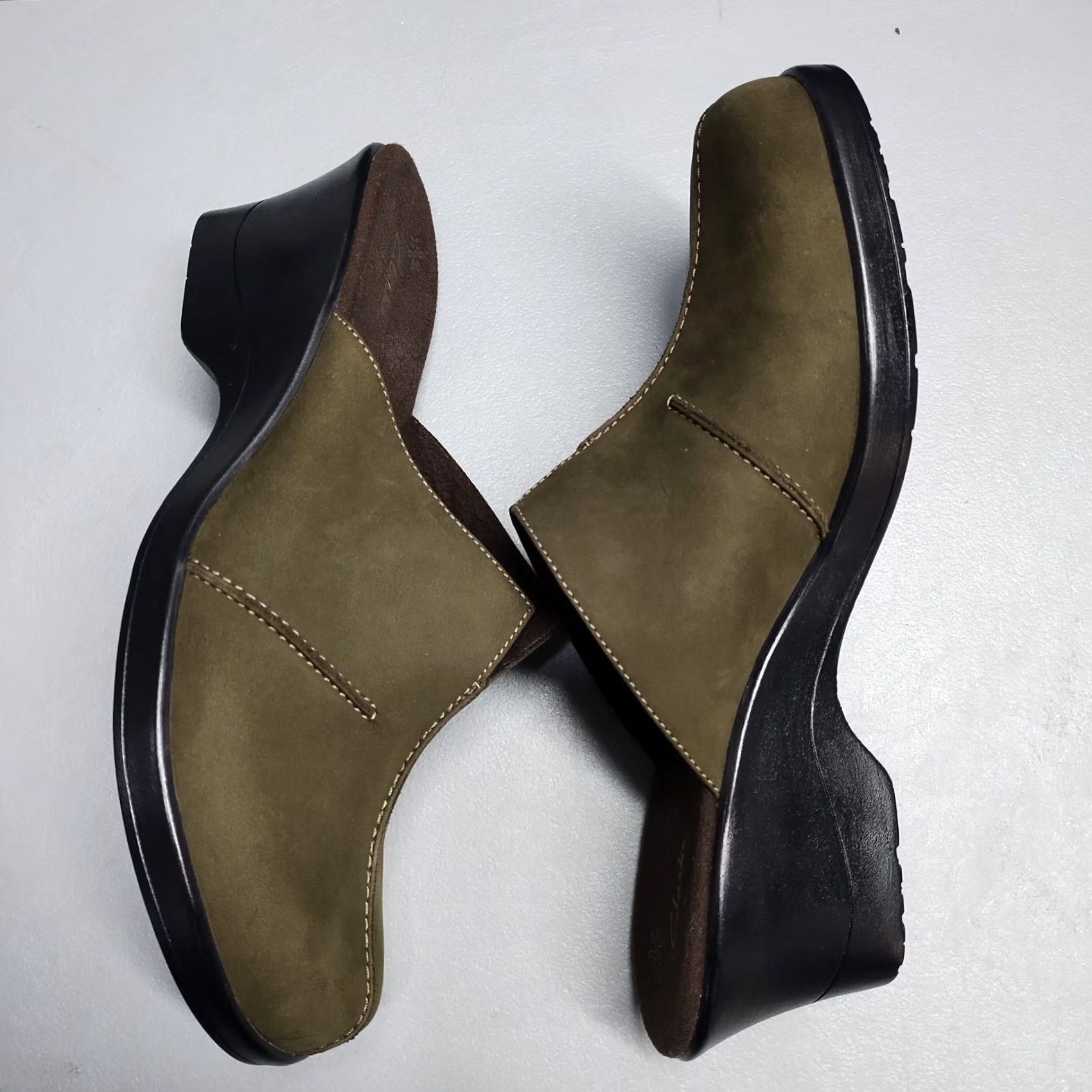 Clarks Clarks Wedge Mules Womens 9M Green Upper Leather Memory Foam Slip On 71104 Size US 9 / IT 39 - 4 Thumbnail