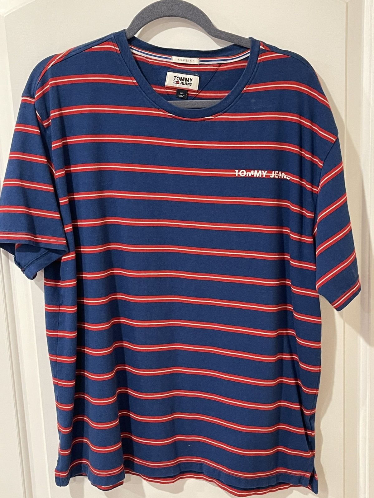 Tommy Hilfiger Tommy Hilfiger Jeans Retro Tee Men’s Striped blue and red Size US L / EU 52-54 / 3 - 1 Thumbnail
