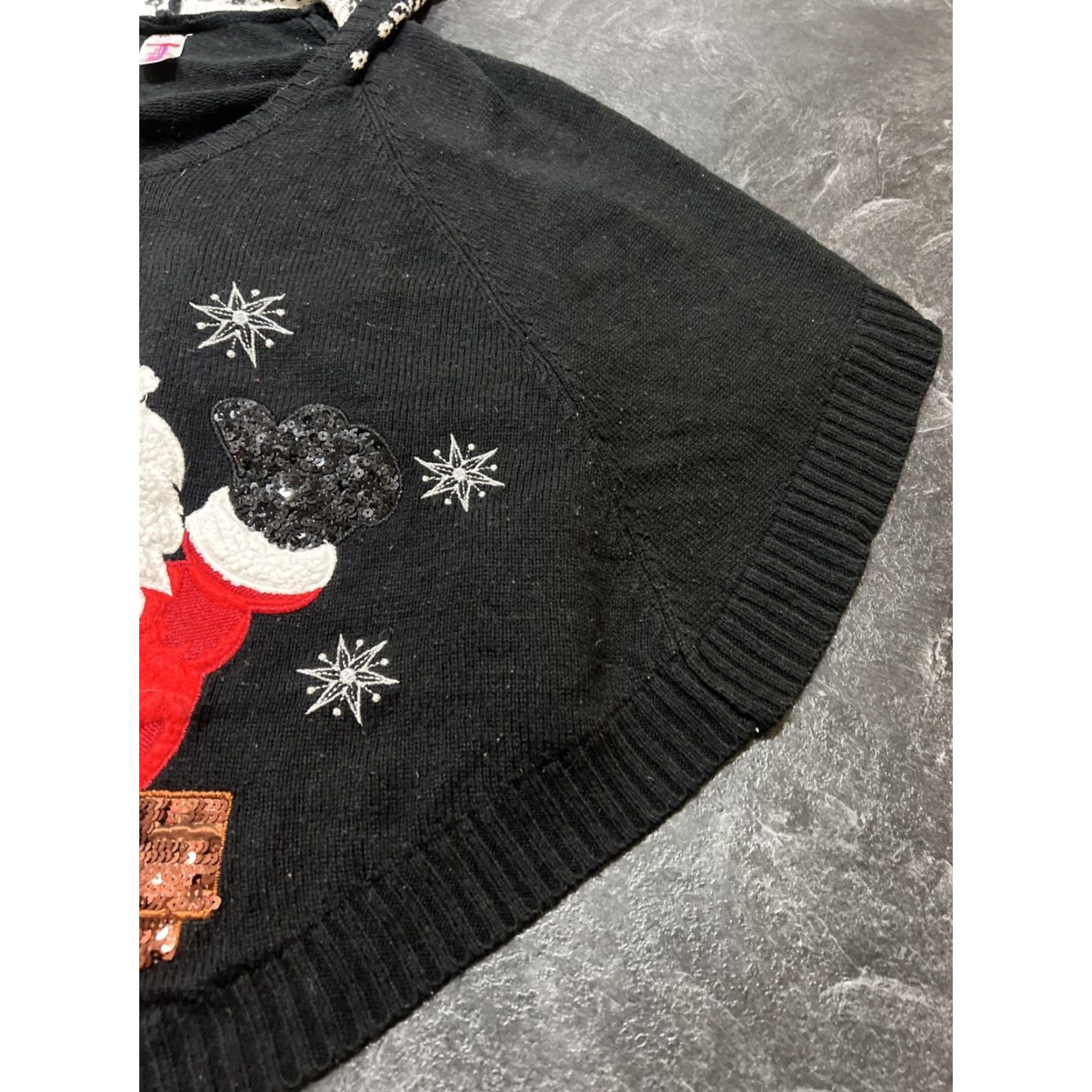 Vintage Holiday Time Women's Ugly Santa Christmas Sequin Cape Hoodie Sweater Black S Size S / US 4 / IT 40 - 4 Thumbnail