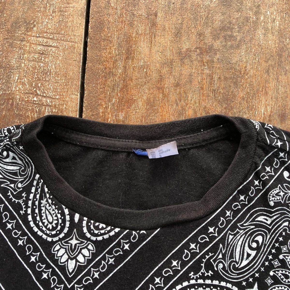 Japanese Brand H&M Paisley Kapital Design T-shirt Size US M / EU 48-50 / 2 - 3 Thumbnail