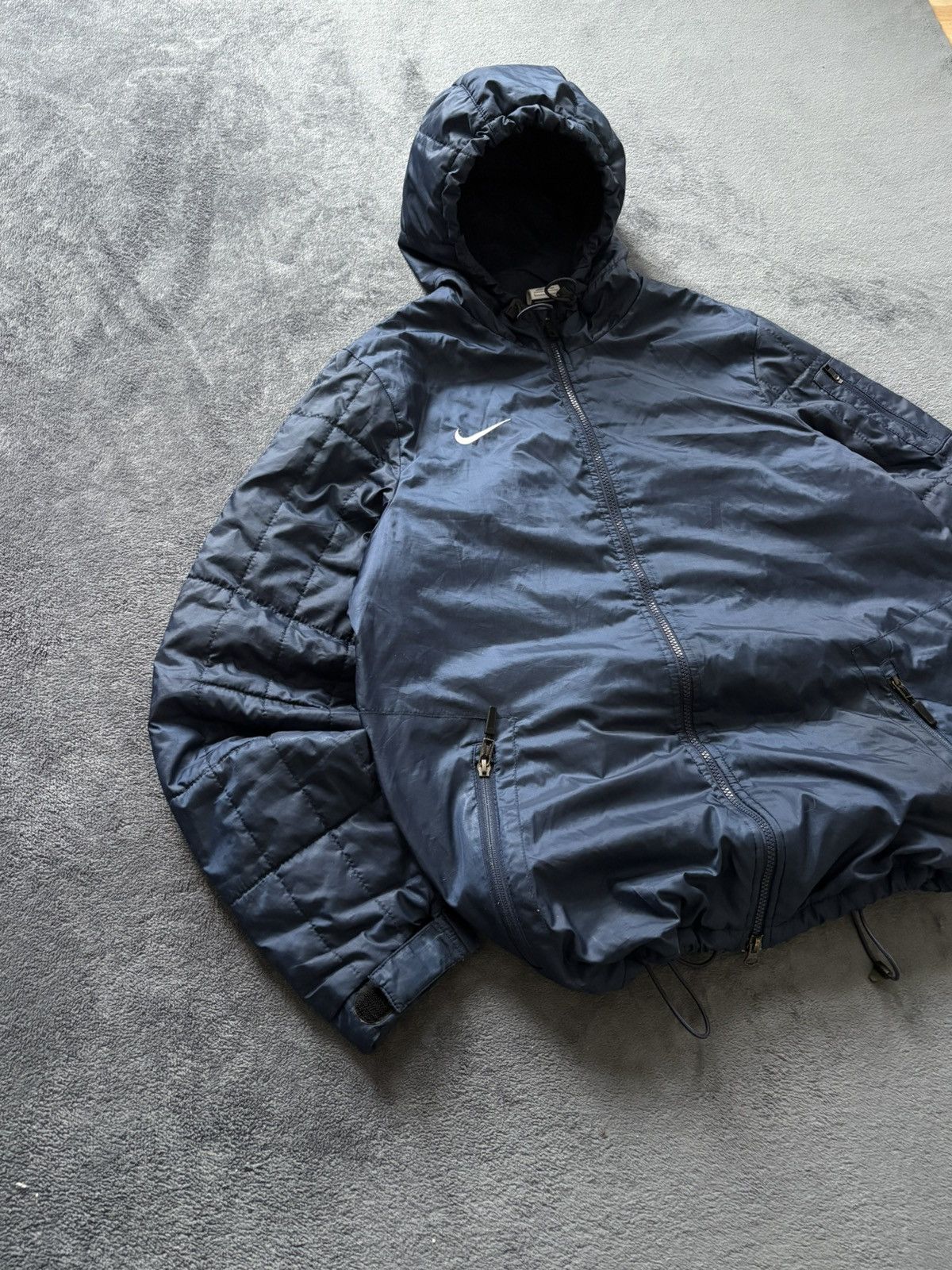 Nike 90s Nike Vintage Swoosh Logo Retro Outdoor Jacket Rare Size US L / EU 52-54 / 3 - 2 Thumbnail