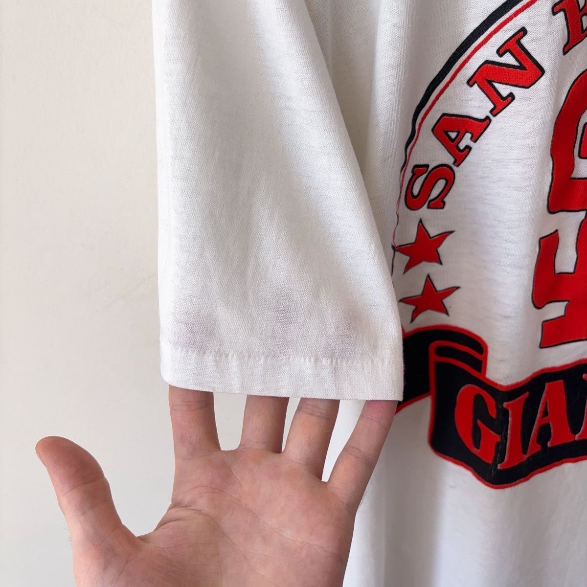 Vintage 80s San Fransisco SF Giants Paper Thin Burnout T-Shirt Size US L / EU 52-54 / 3 - 5 Thumbnail