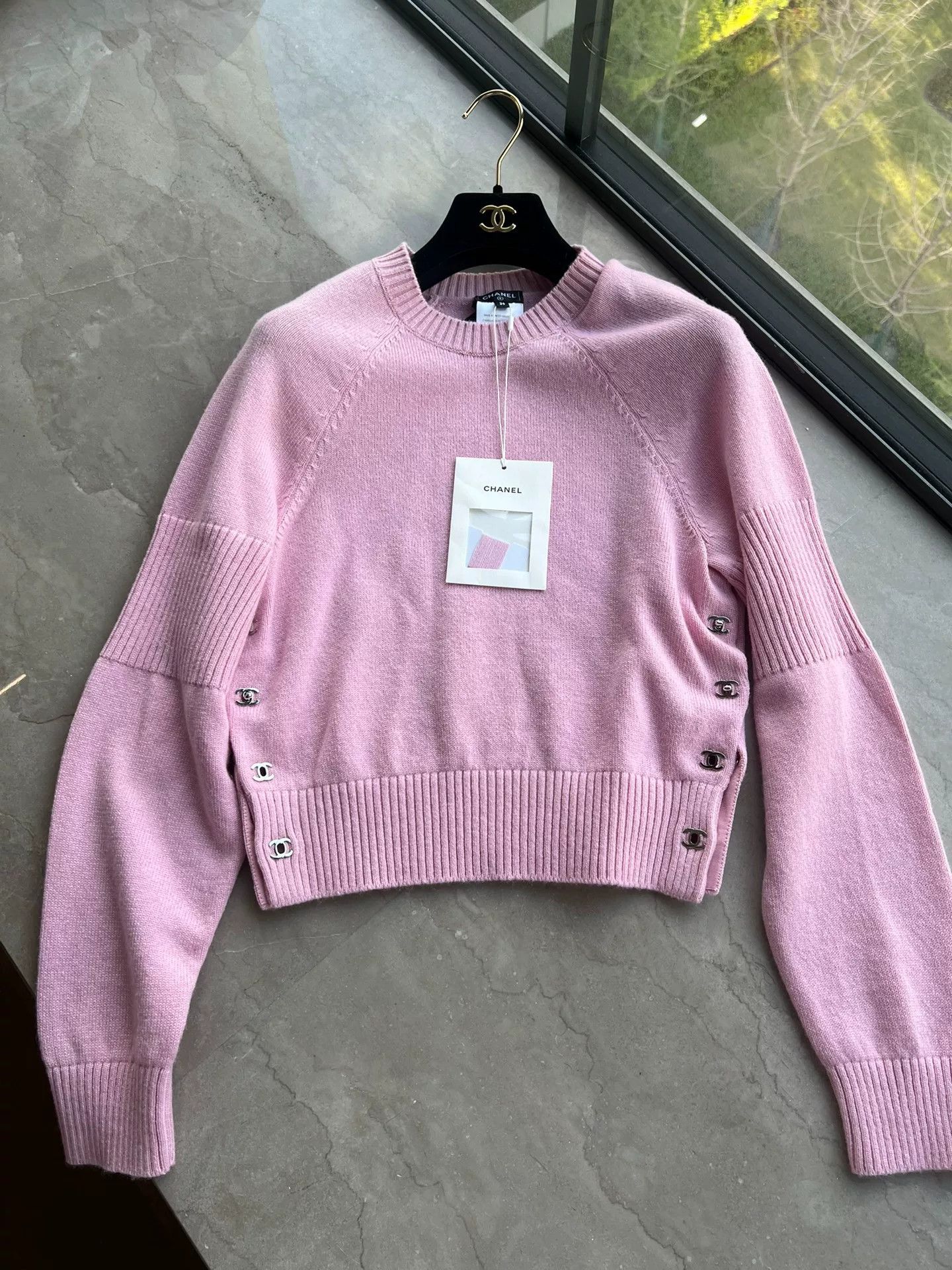 Chanel Chanel 24B Backpack Buckle Sweater Size US S / EU 44-46 / 1 - 1 Thumbnail