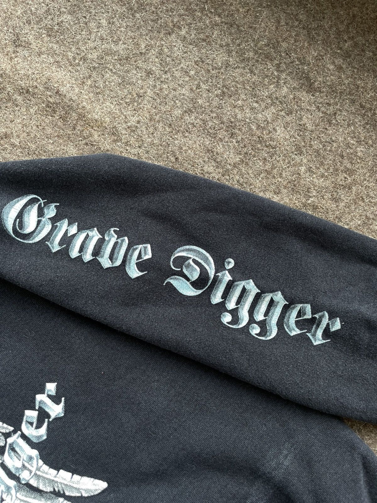 Band Tees × Fruit Of The Loom Grave Digger Yesterday Hoodie Size US L / EU 52-54 / 3 - 6 Thumbnail