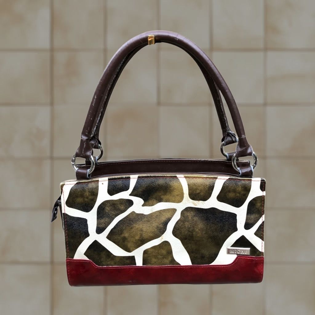 Vintage MICHE Vegan Leather Satchel Purse Women's Top Handle Giraffe Print Bag Crossbody Brown/Beige Medium Handbag Ladies Womens Size M / US 6-8 / IT 42-44 - 1 Thumbnail