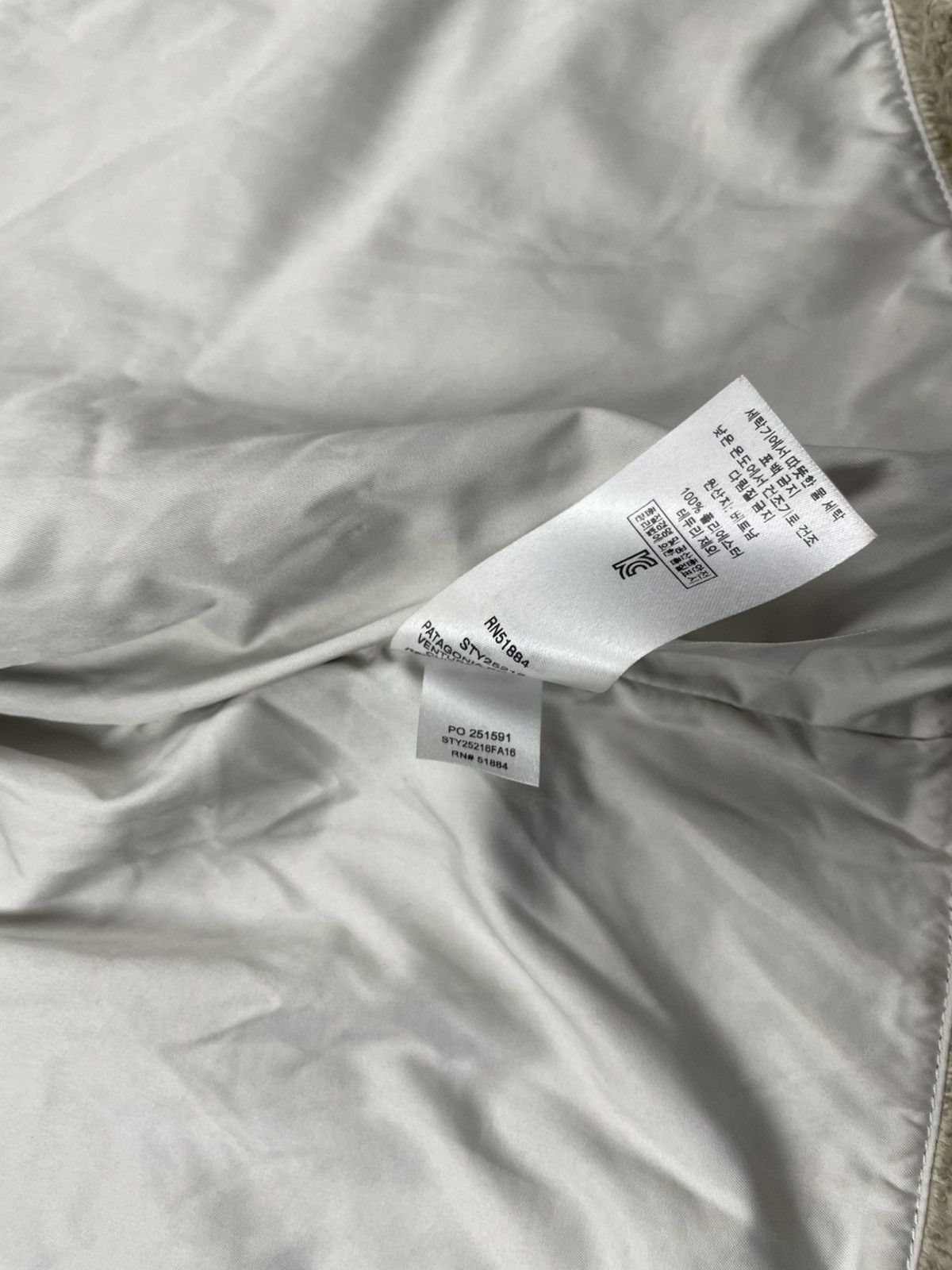 Patagonia Patagonia M – Fleece Vest Cream,Lightweight Polar Outdoor Size M / US 6-8 / IT 42-44 - 7 Thumbnail