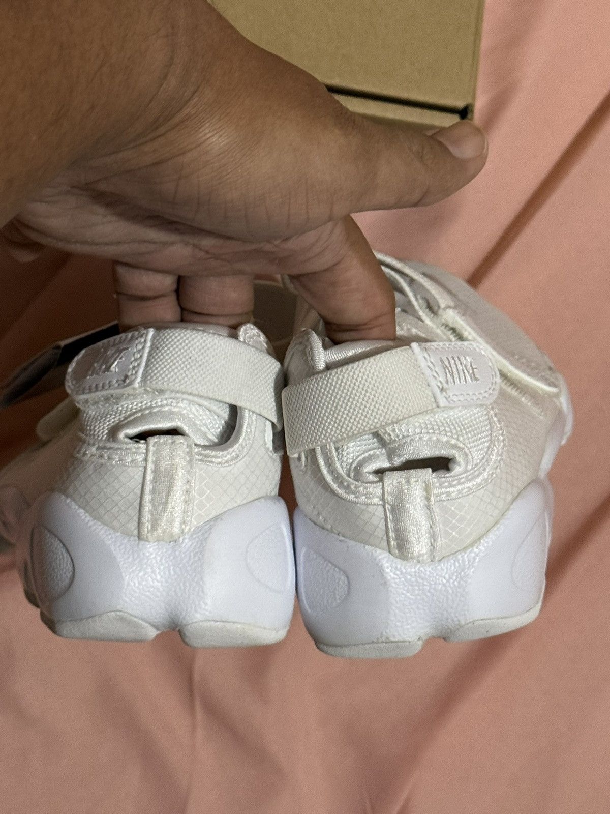 Nike Nike Air Rift Triple White Size US 7 / IT 37 - 4 Thumbnail