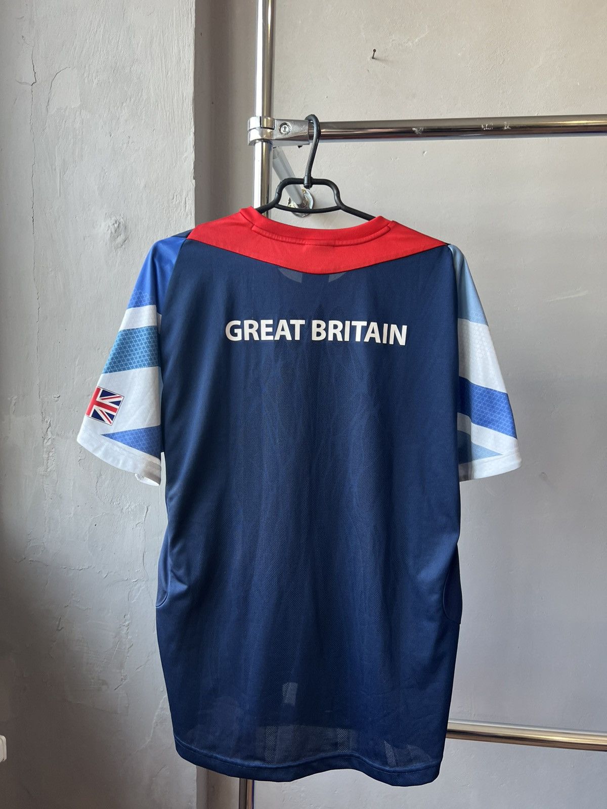 Adidas 2012 LONDON OLYMPIC GAMES GREAT BRITAIN TRAININGJERSEY SHIRT Size US L / EU 52-54 / 3 - 12 Thumbnail