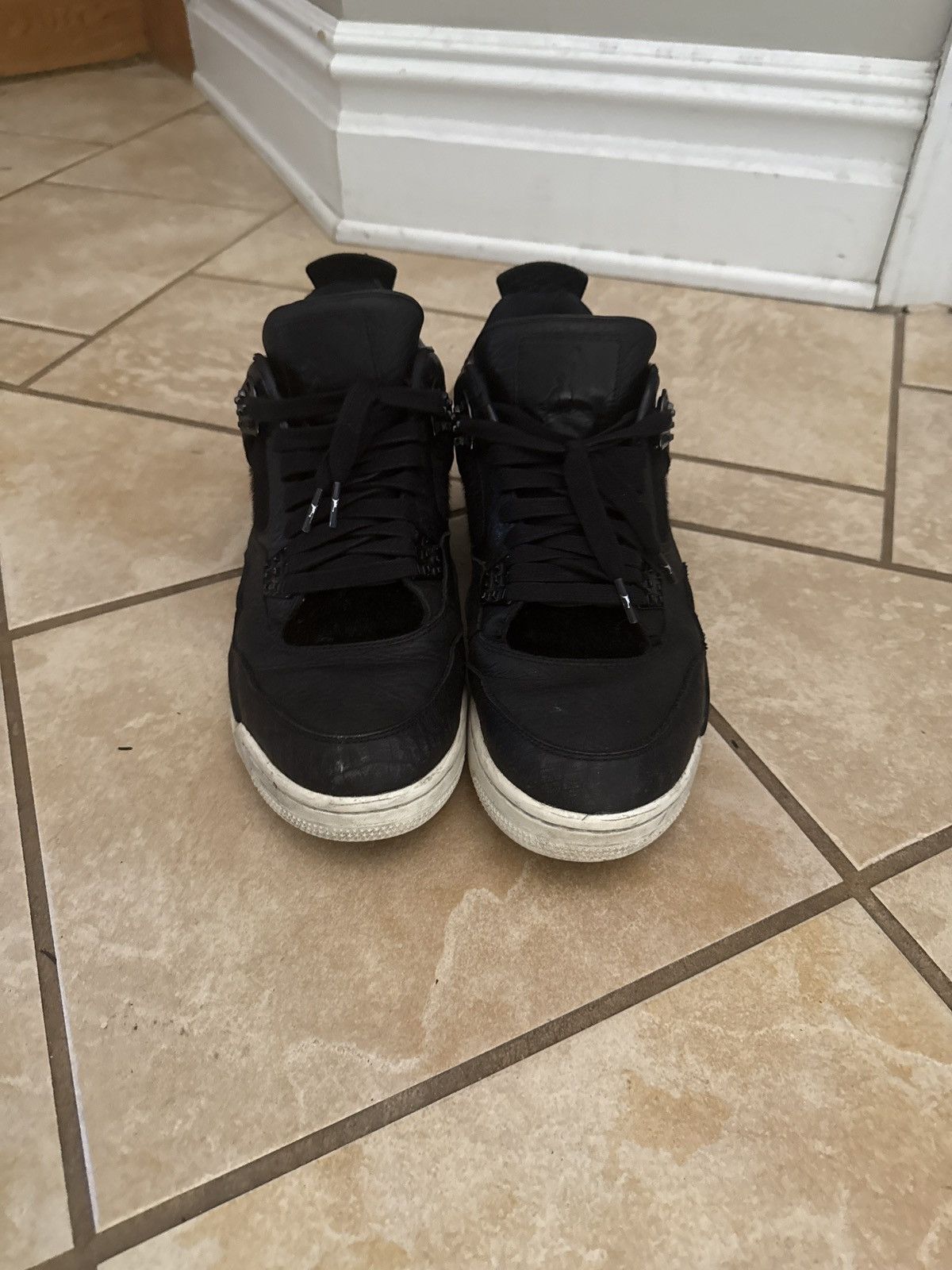 Jordan Brand Jordan 4 black pony hair Size US 11 / EU 44 - 1 Thumbnail