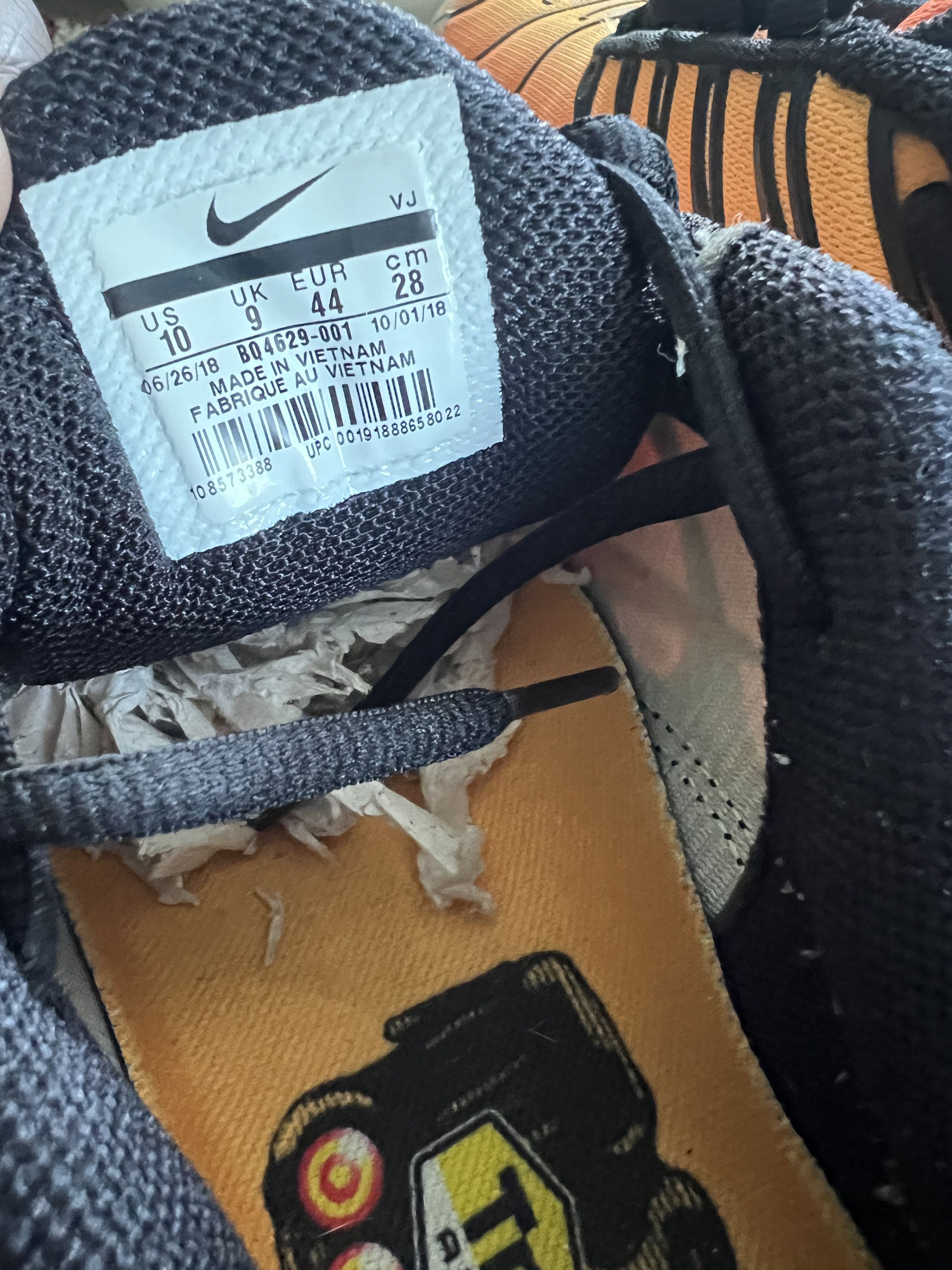 Nike Air Max Plus '2018 Sunset' Retro Size US 10 / EU 43 - 8 Thumbnail